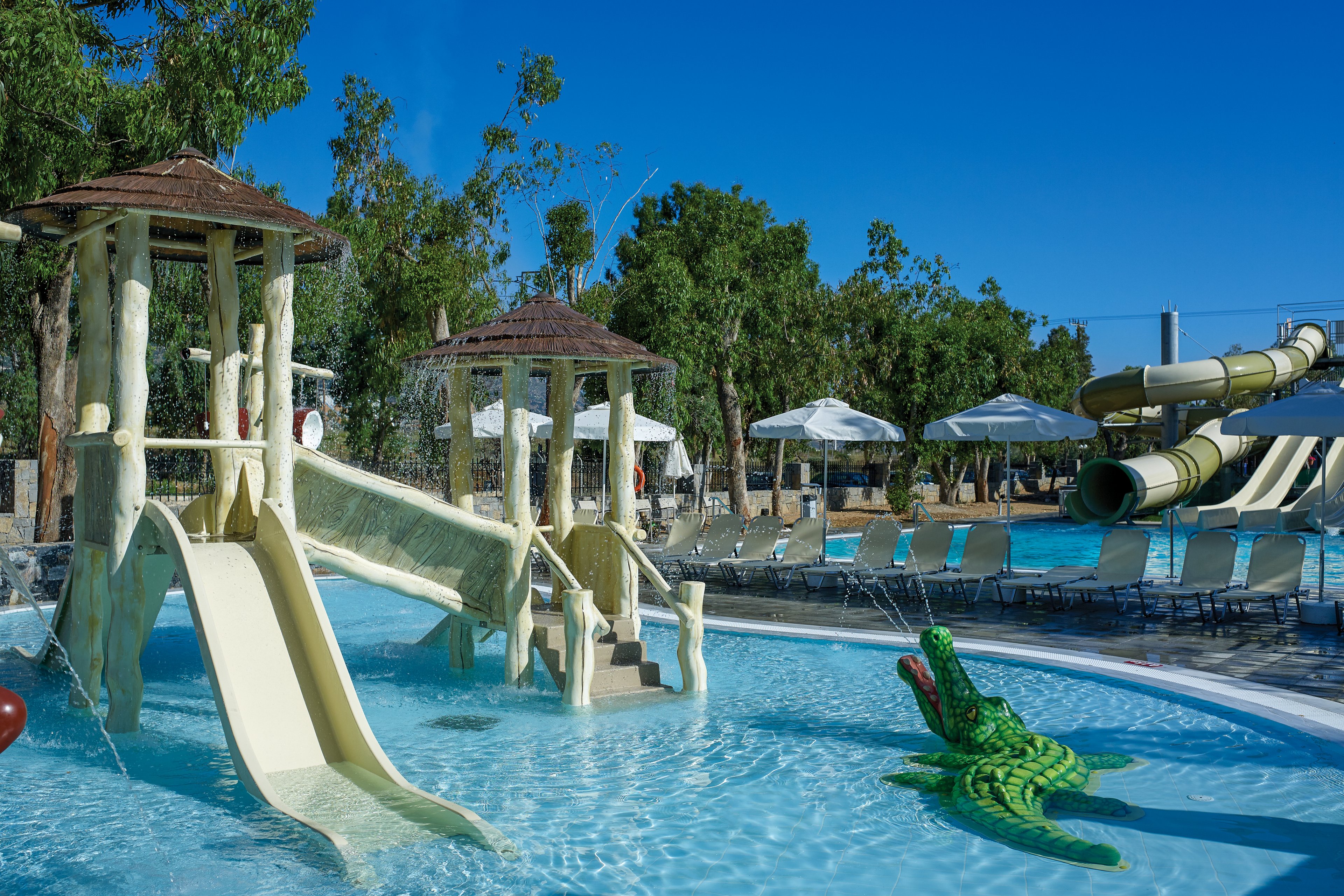 Atlantica Akti Zeus Hotel