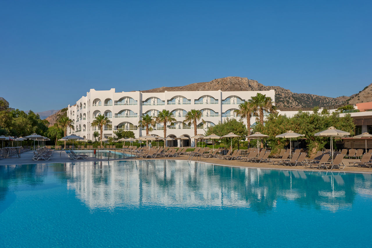 Atlantica Akti Zeus Hotel