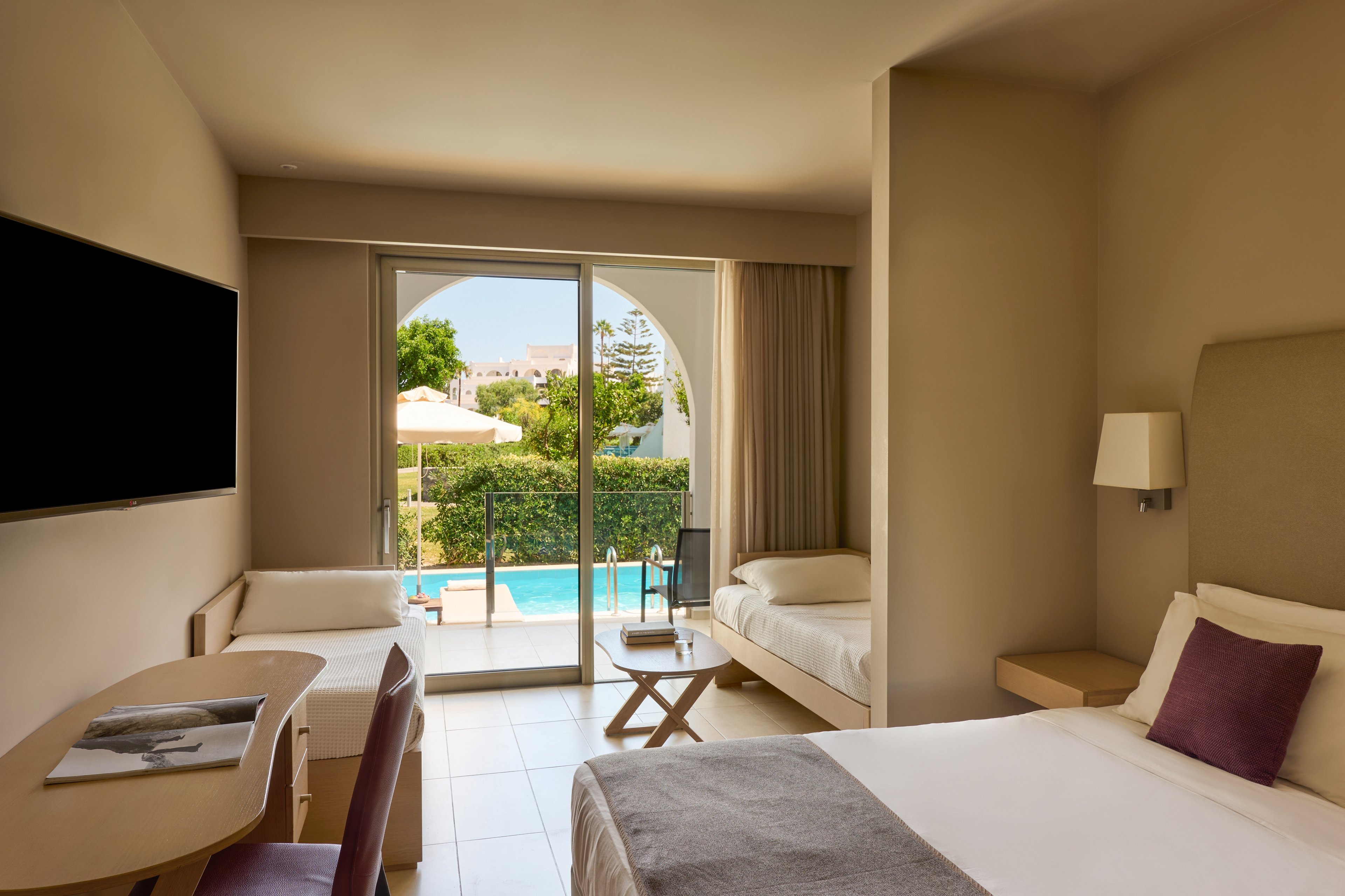 Atlantica Akti Zeus Hotel