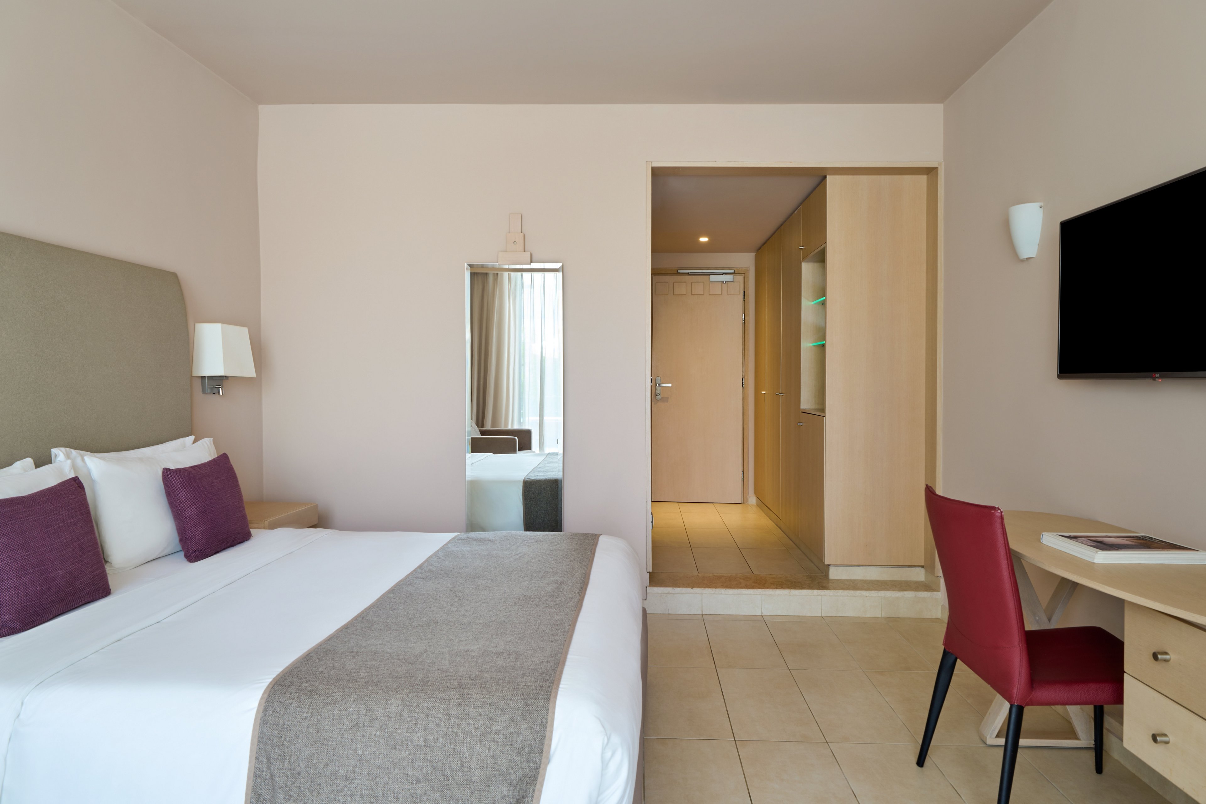 Atlantica Akti Zeus Hotel