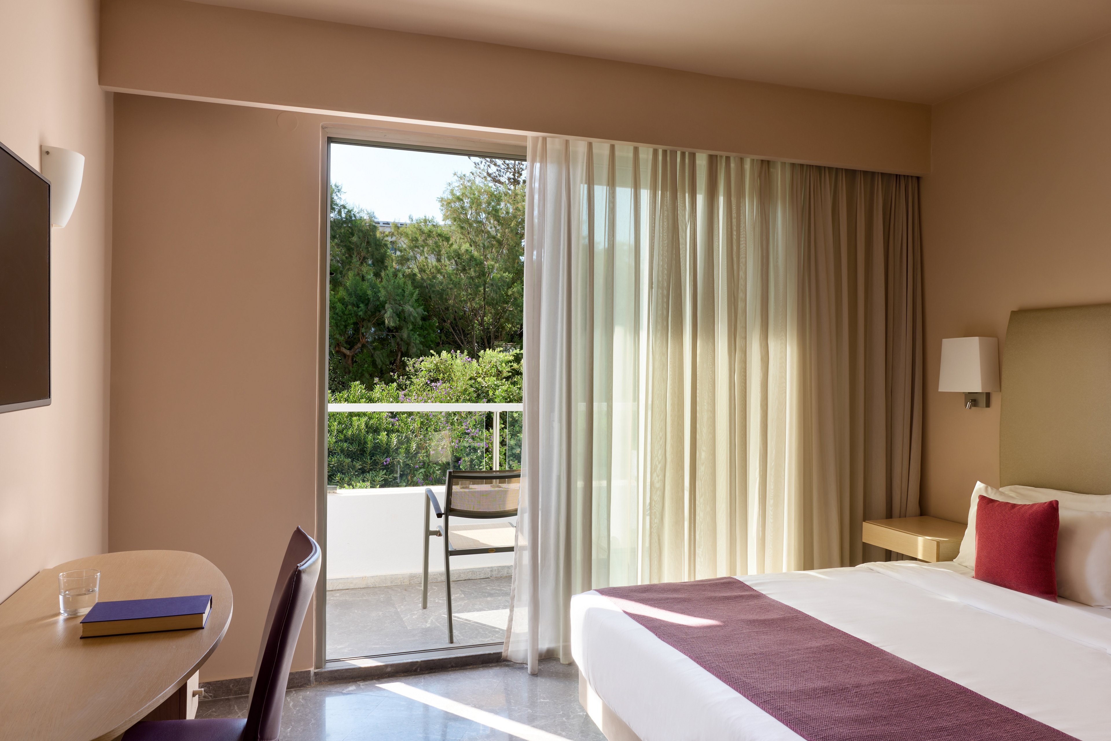 Atlantica Akti Zeus Hotel