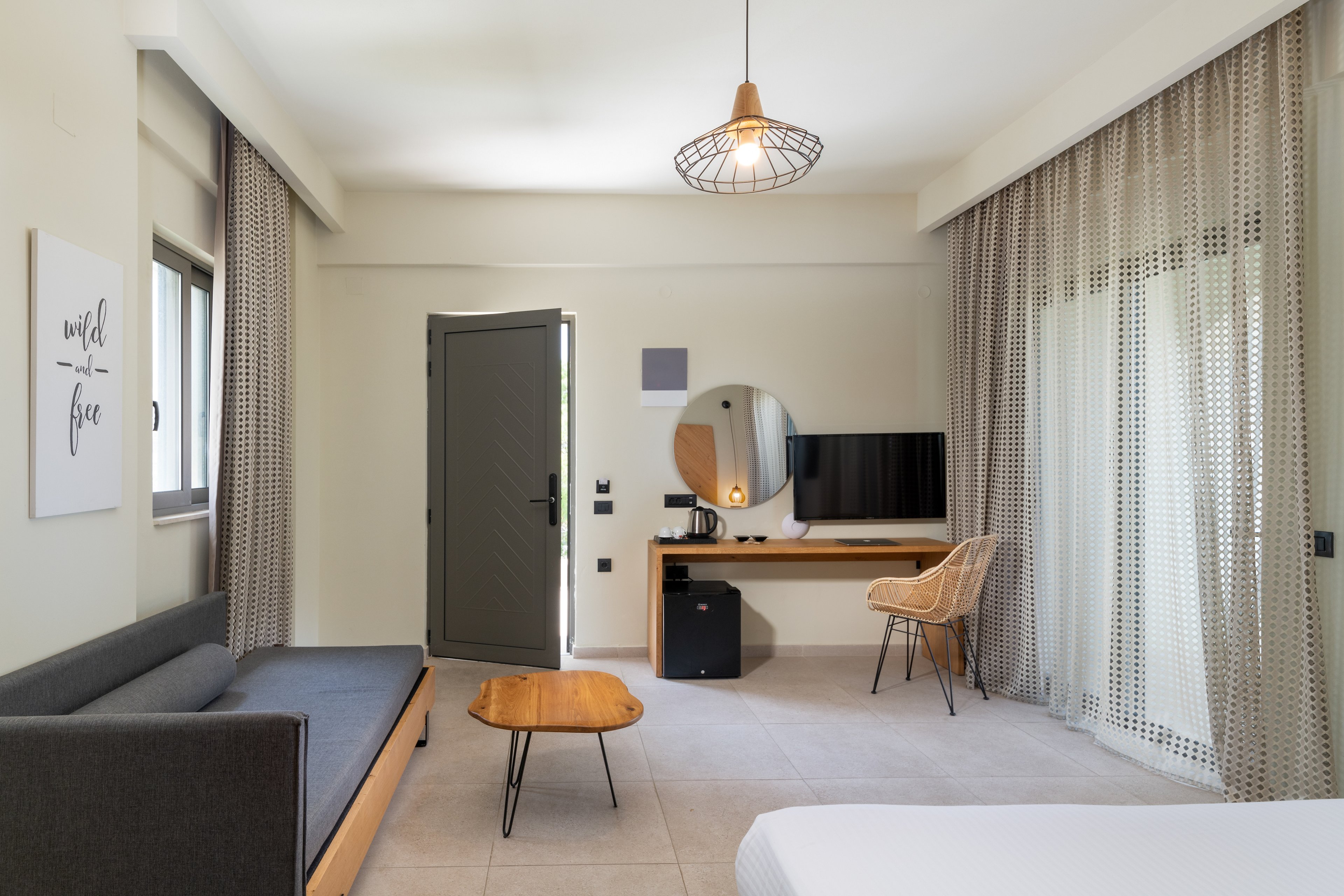 Malena Hotel & Suites