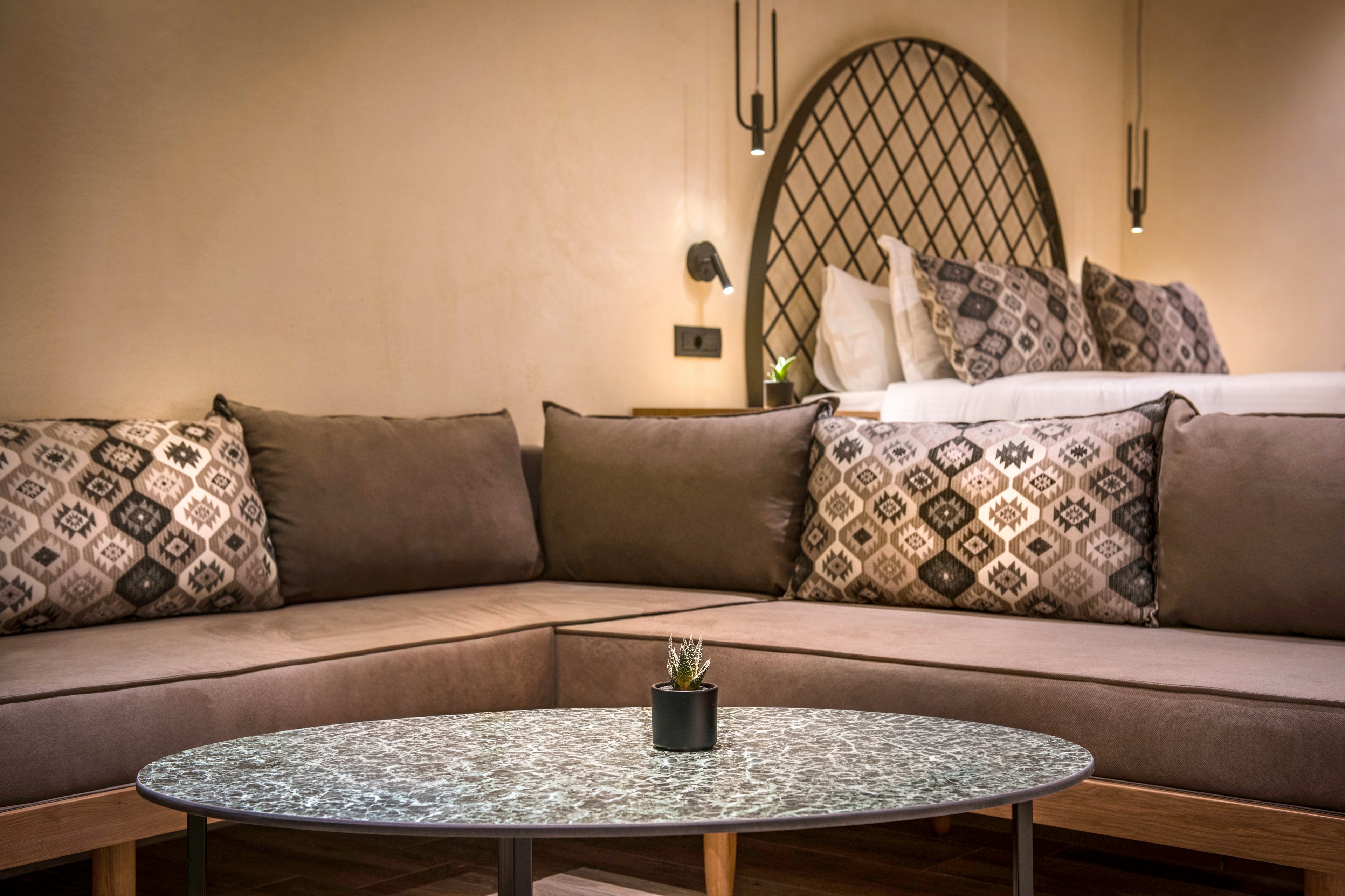 Petousis Hotel & Suites