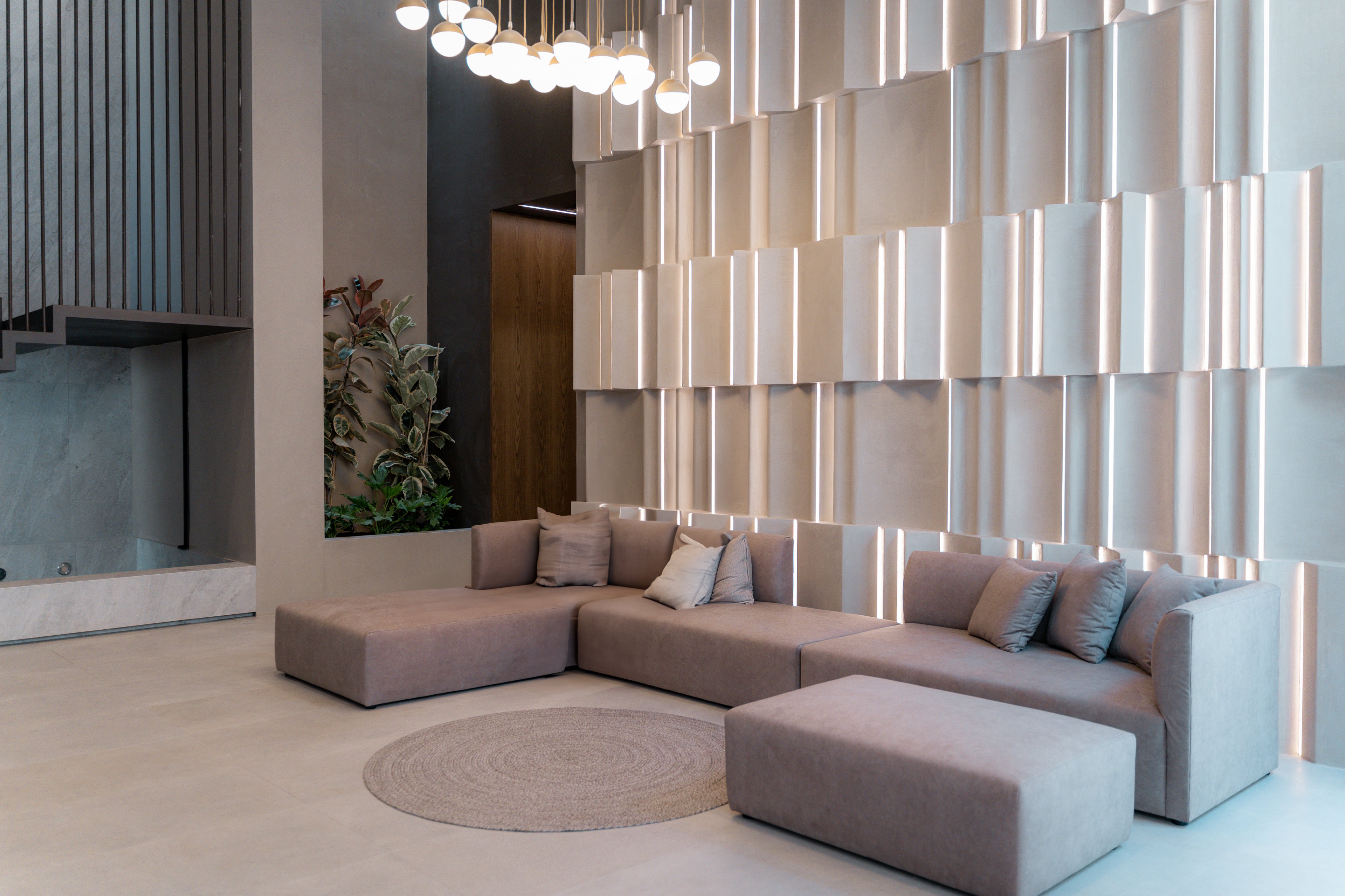 Elios Hill Sun Kissed Happiness