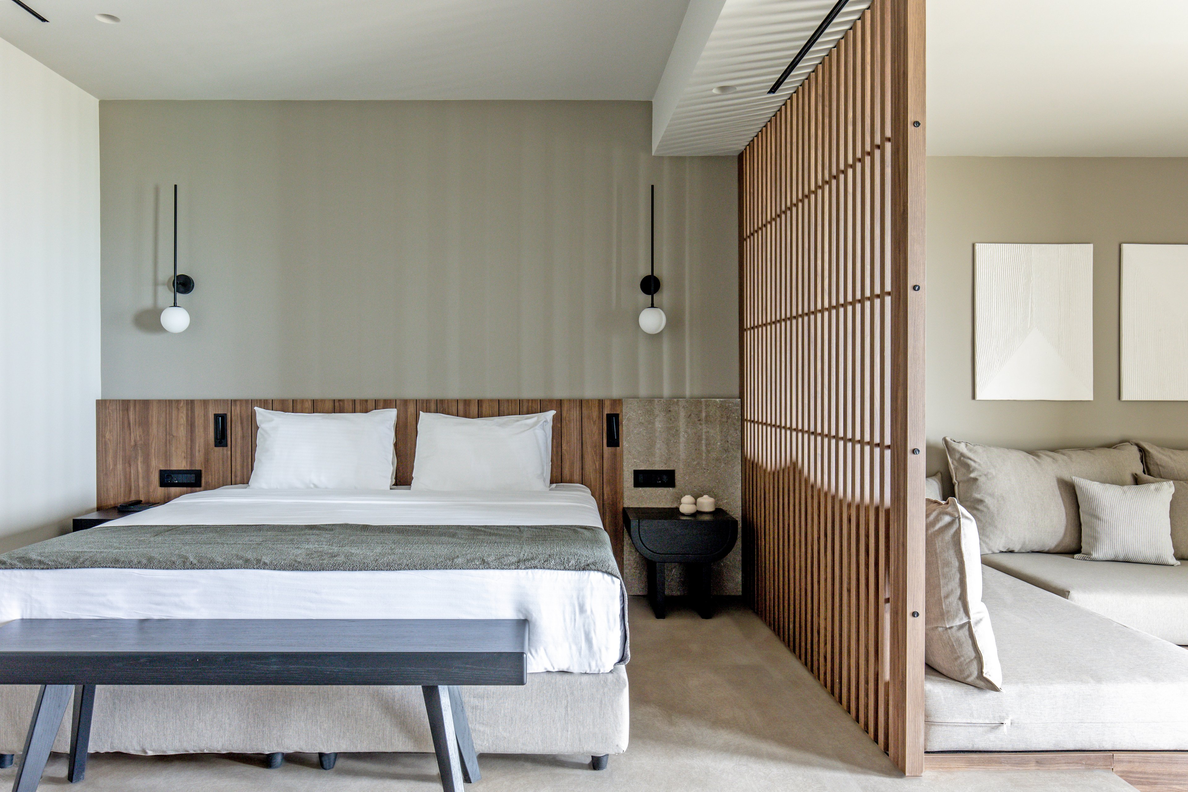 Elios Hill Sun Kissed Happiness