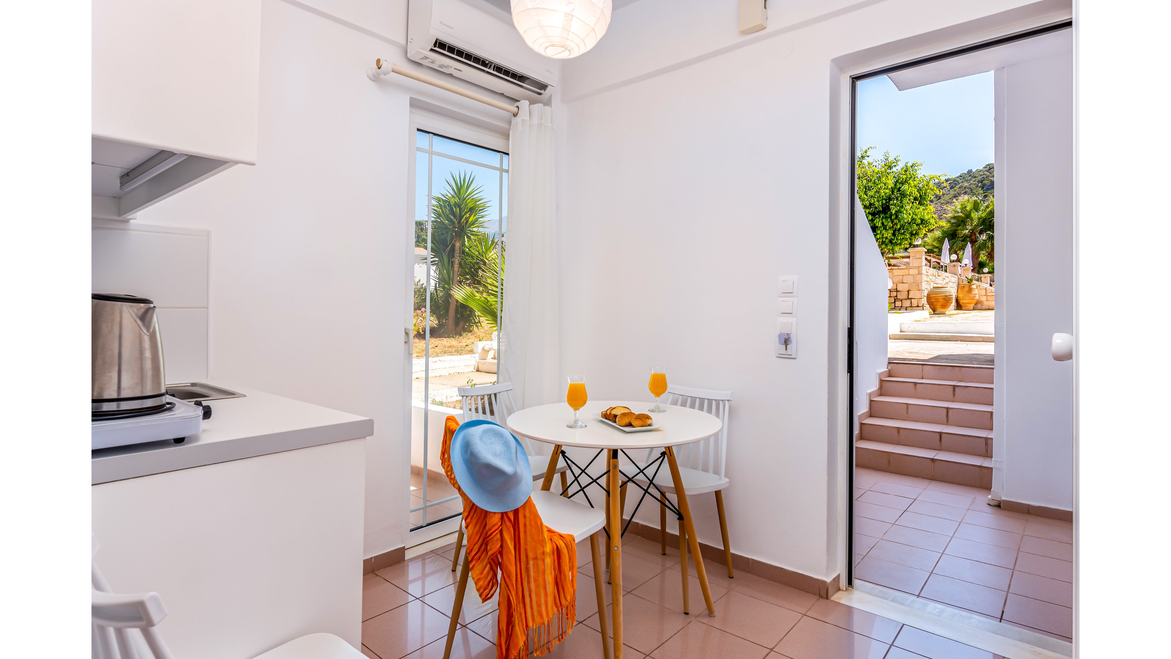 W Suites & Apartments