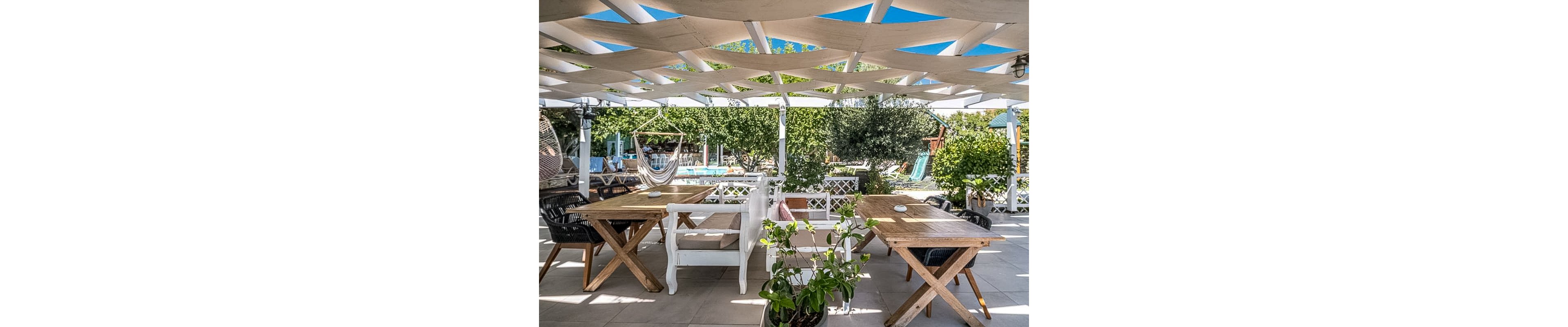 Georgia's Garden Hotel