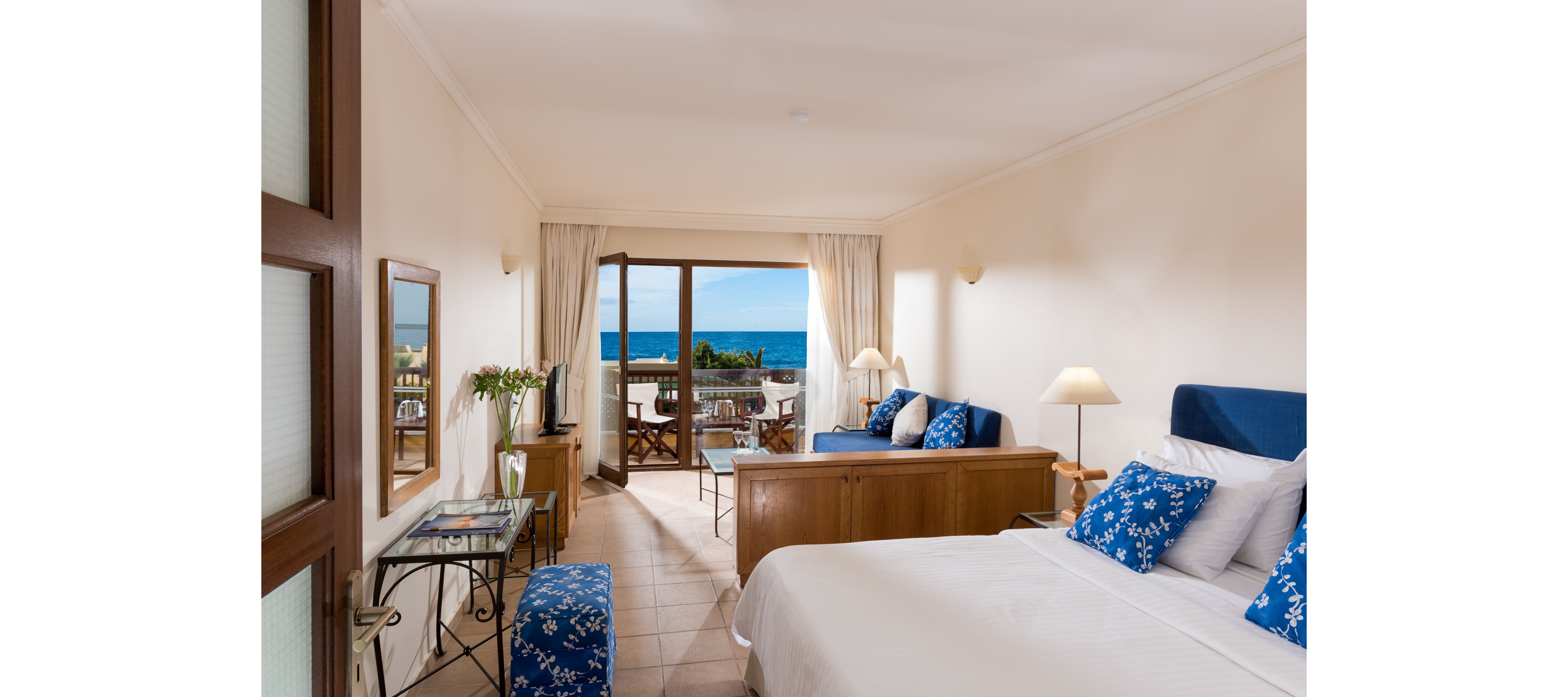 Aquila Rithymna Beach