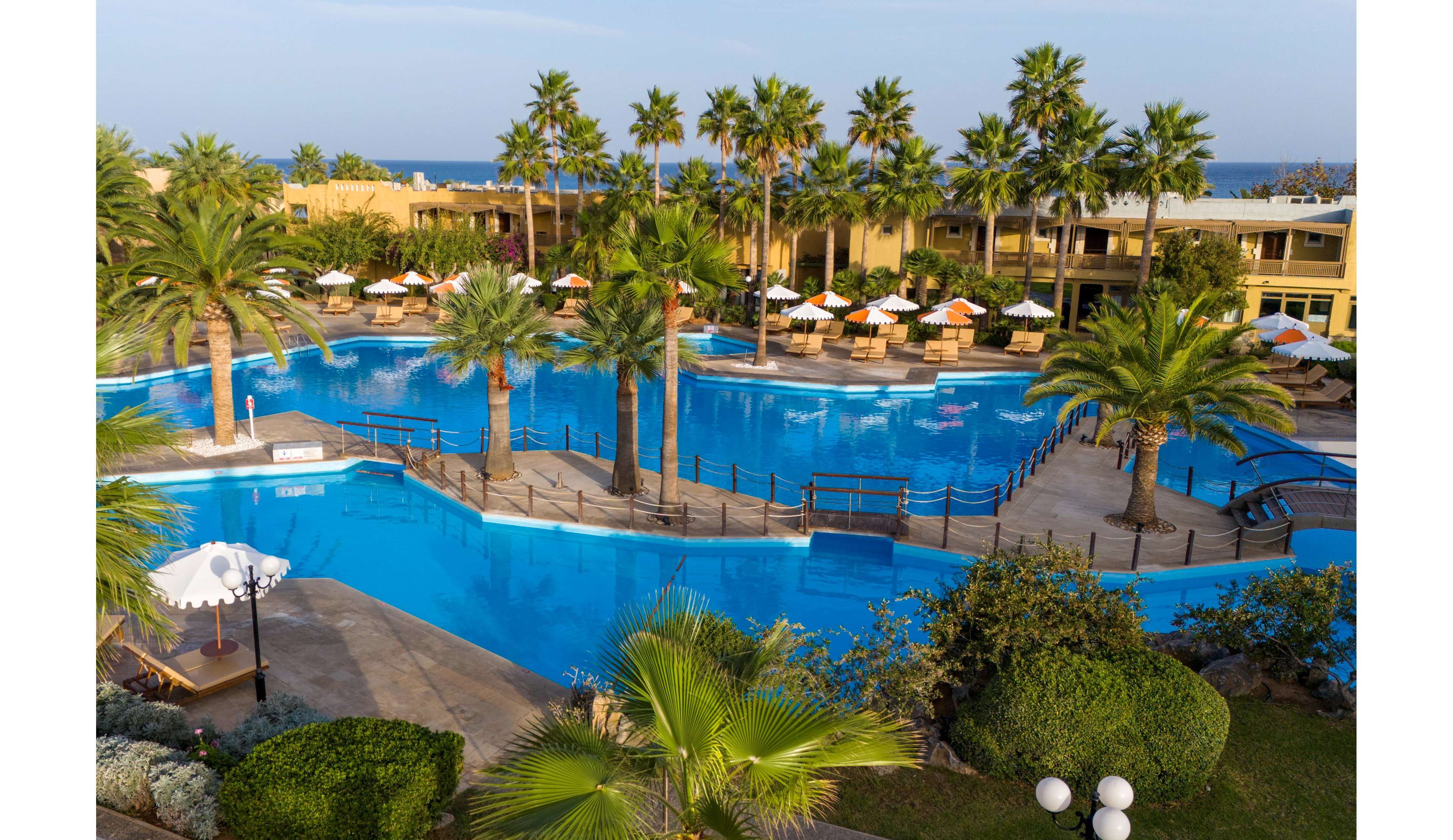 Aquila Rithymna Beach