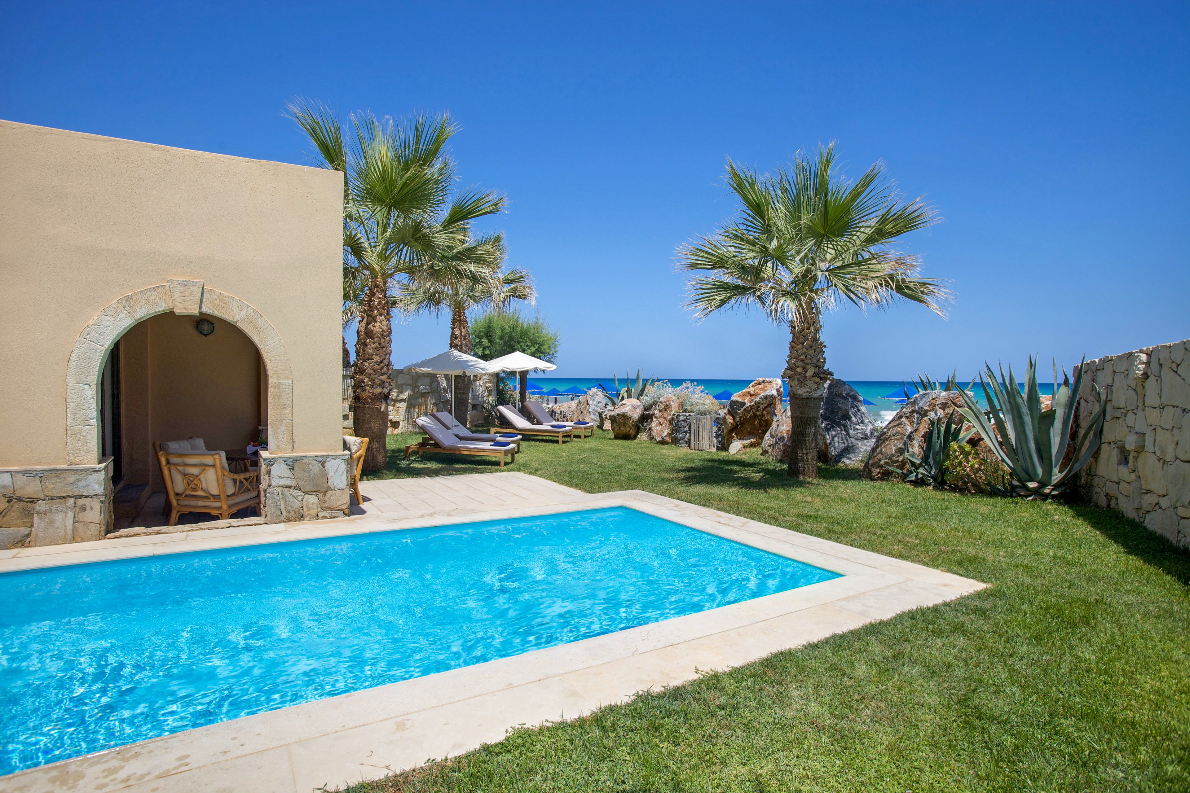 Aquila Rithymna Beach