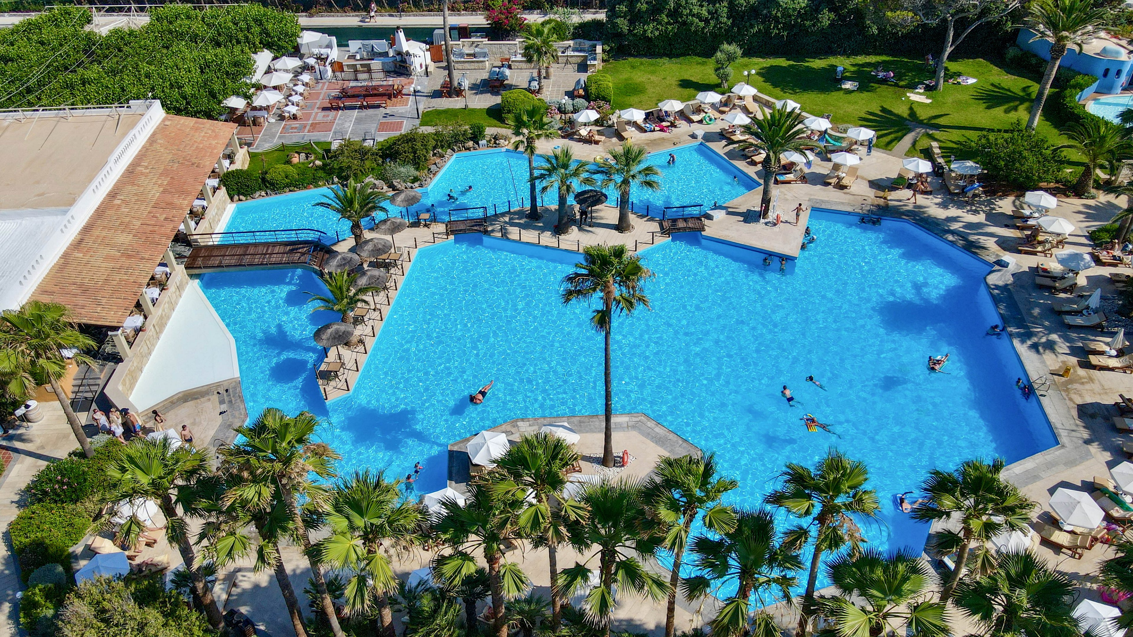 Aquila Rithymna Beach