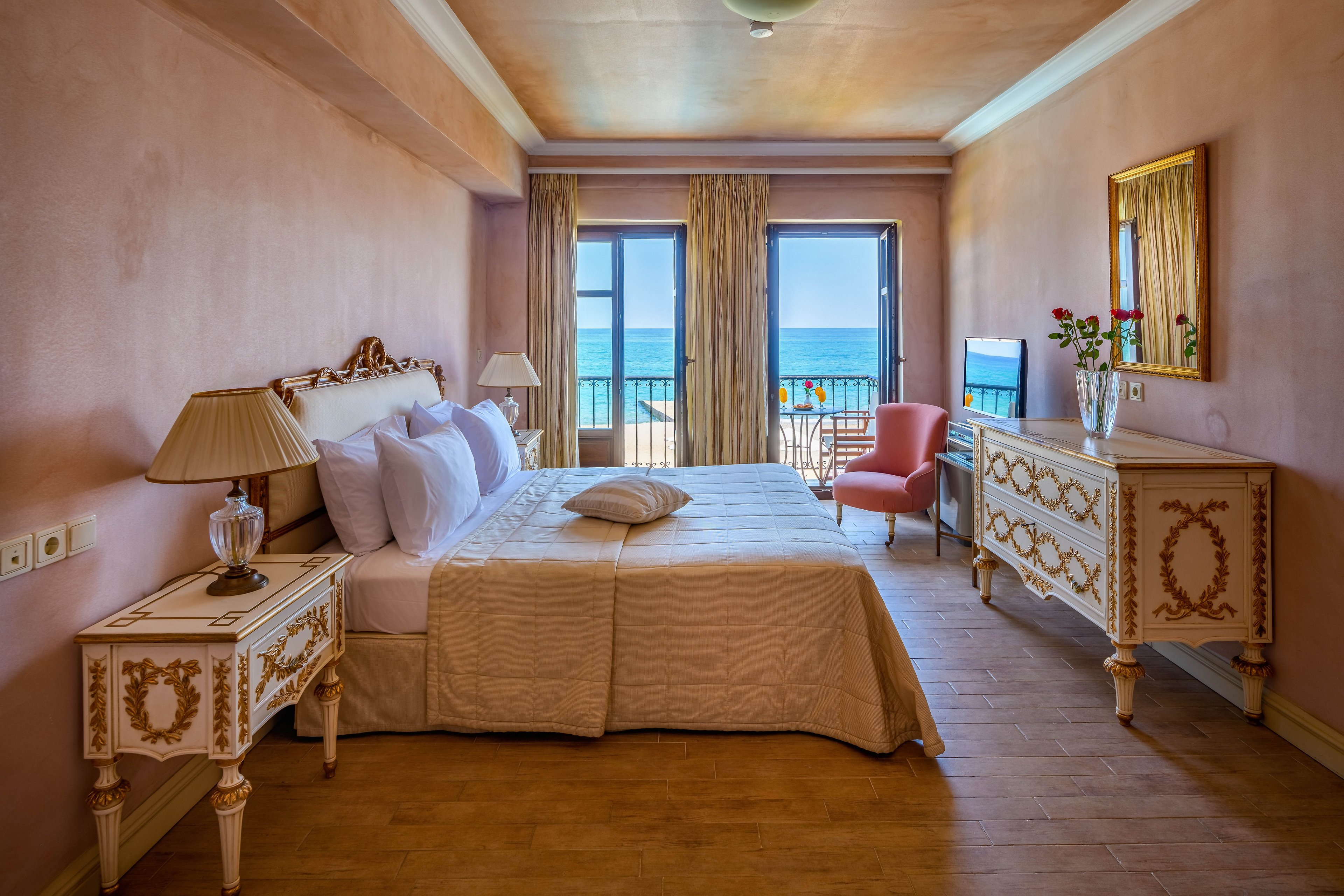 Aquila Rithymna Beach