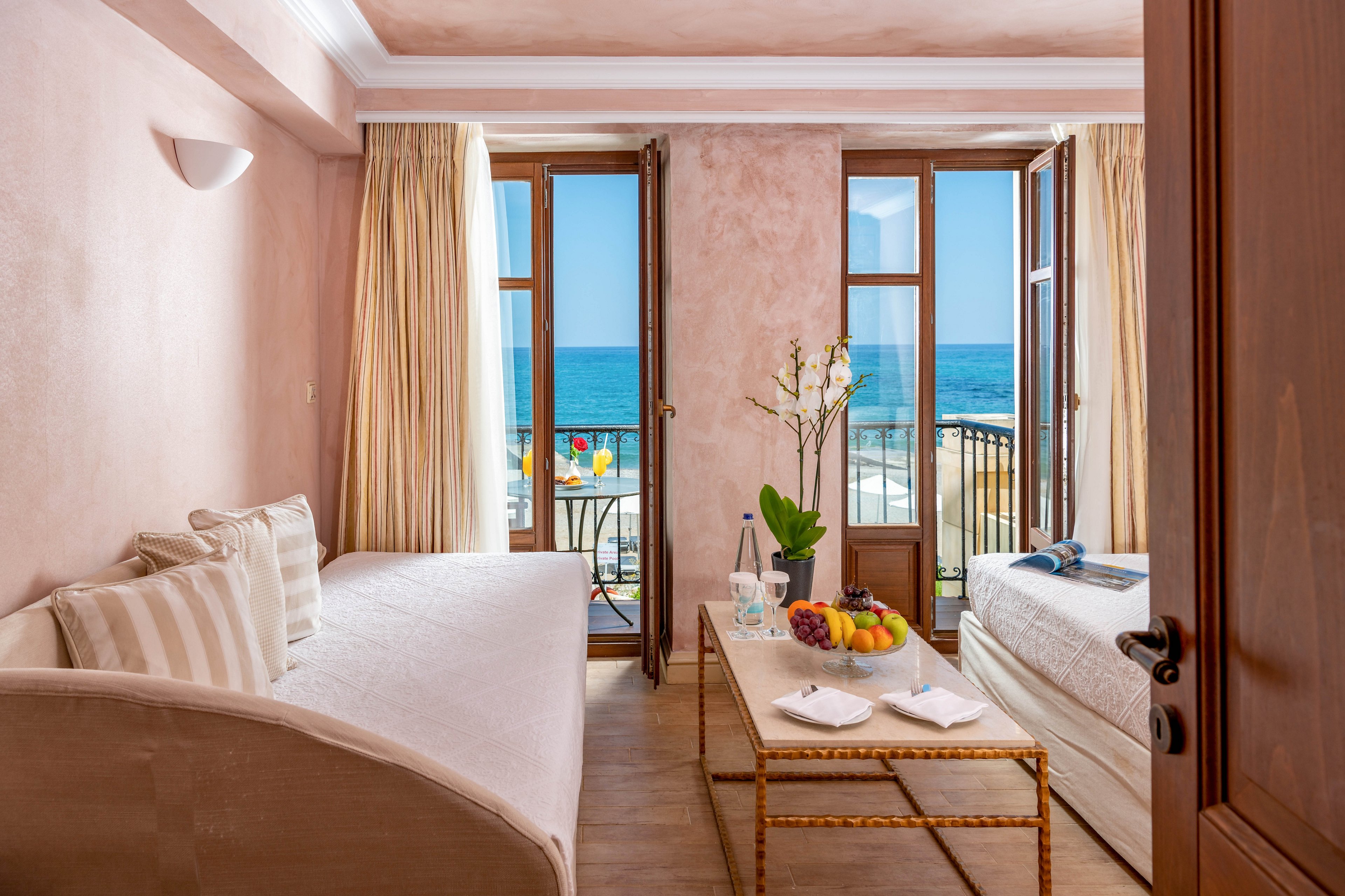 Aquila Rithymna Beach