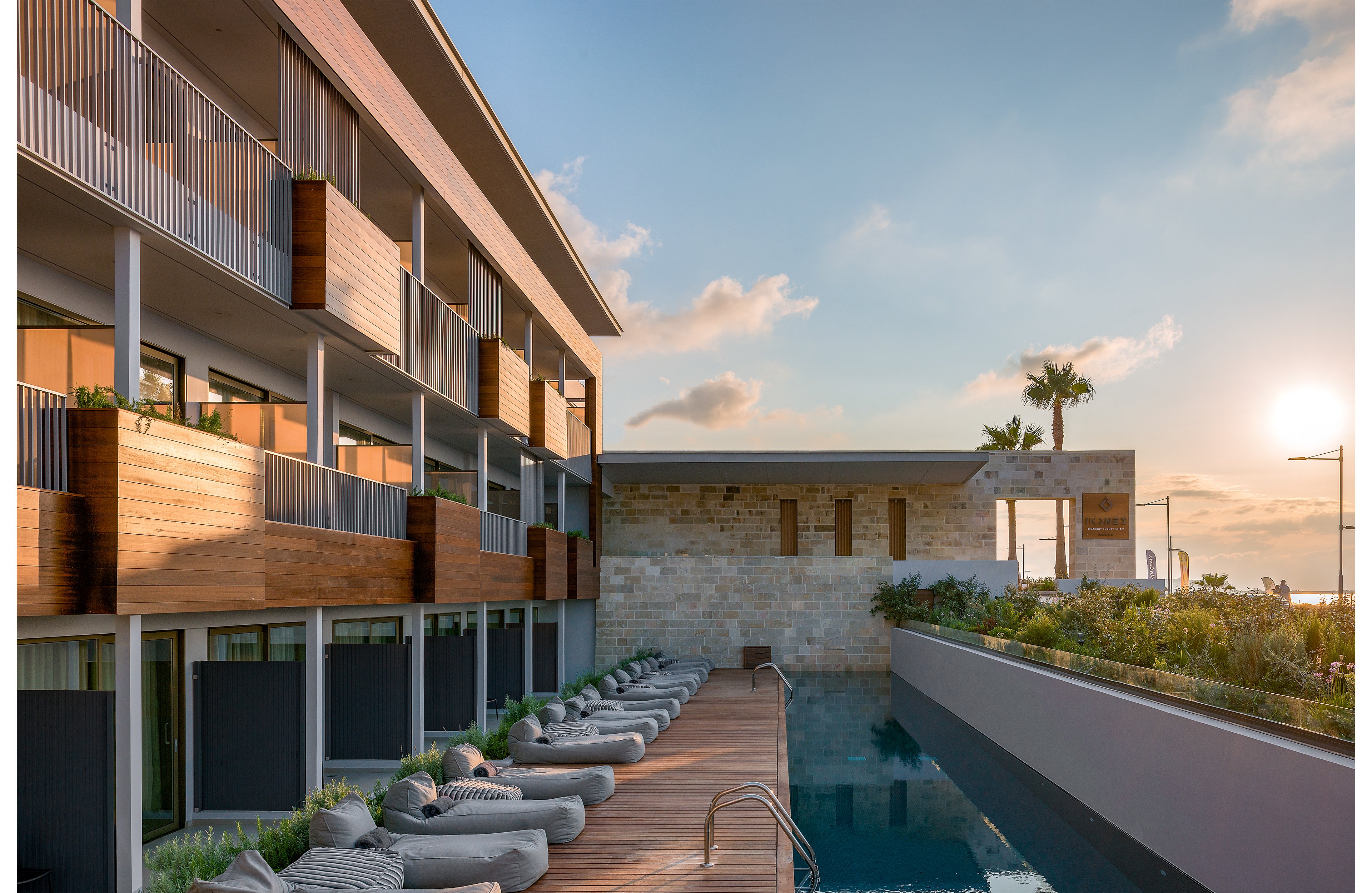 Ikones Seafront Luxury Suites