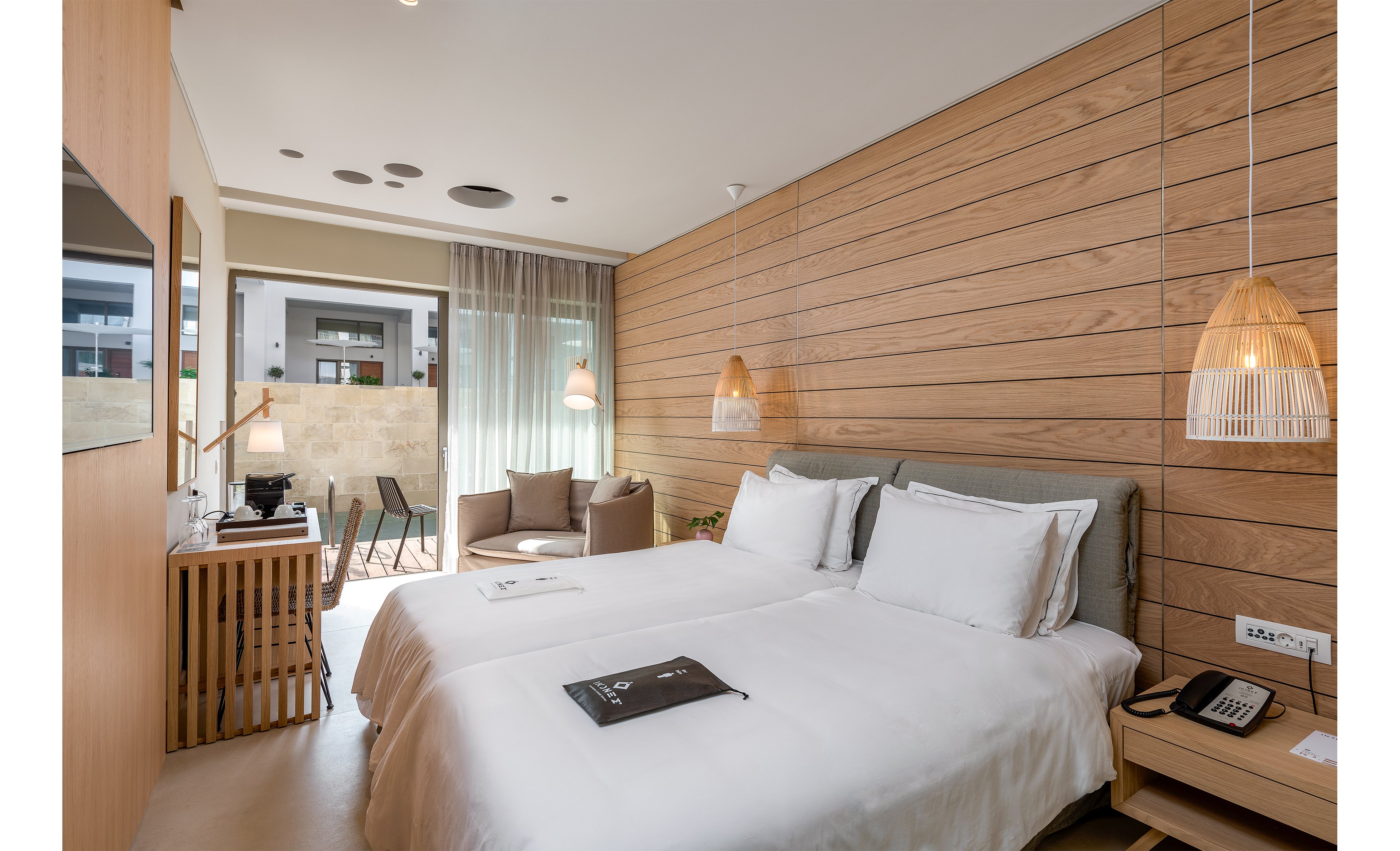 Ikones Seafront Luxury Suites