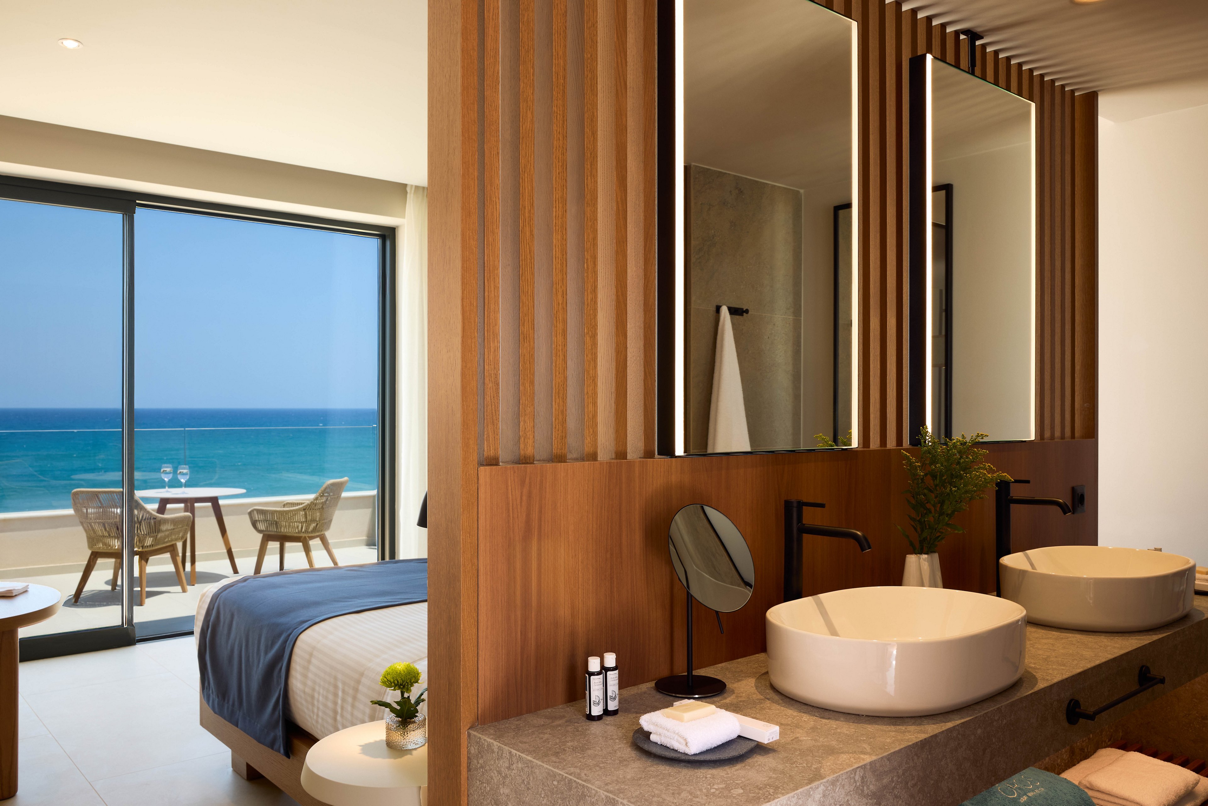 Oros Luxury Beach Resort