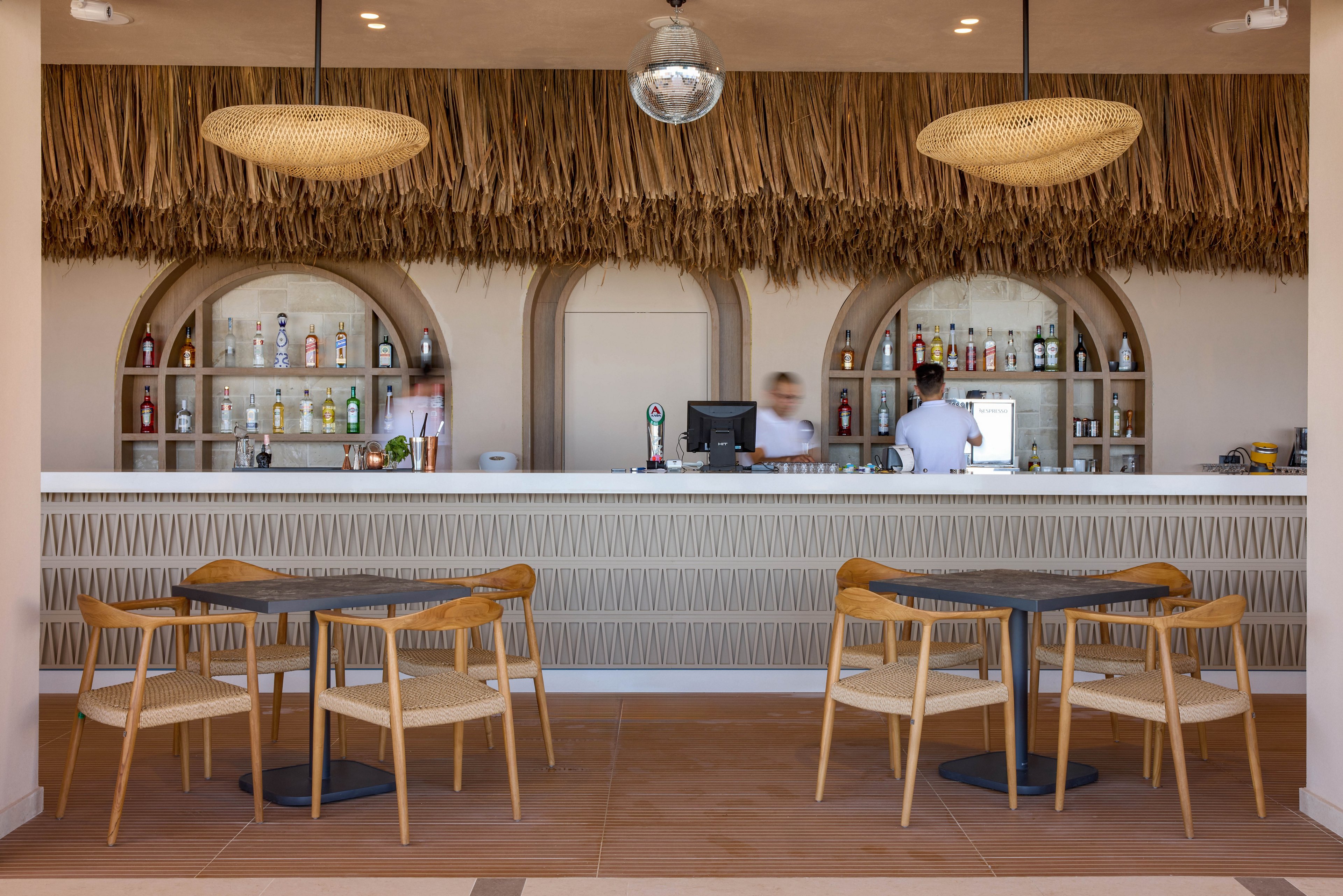 Oros Luxury Beach Resort