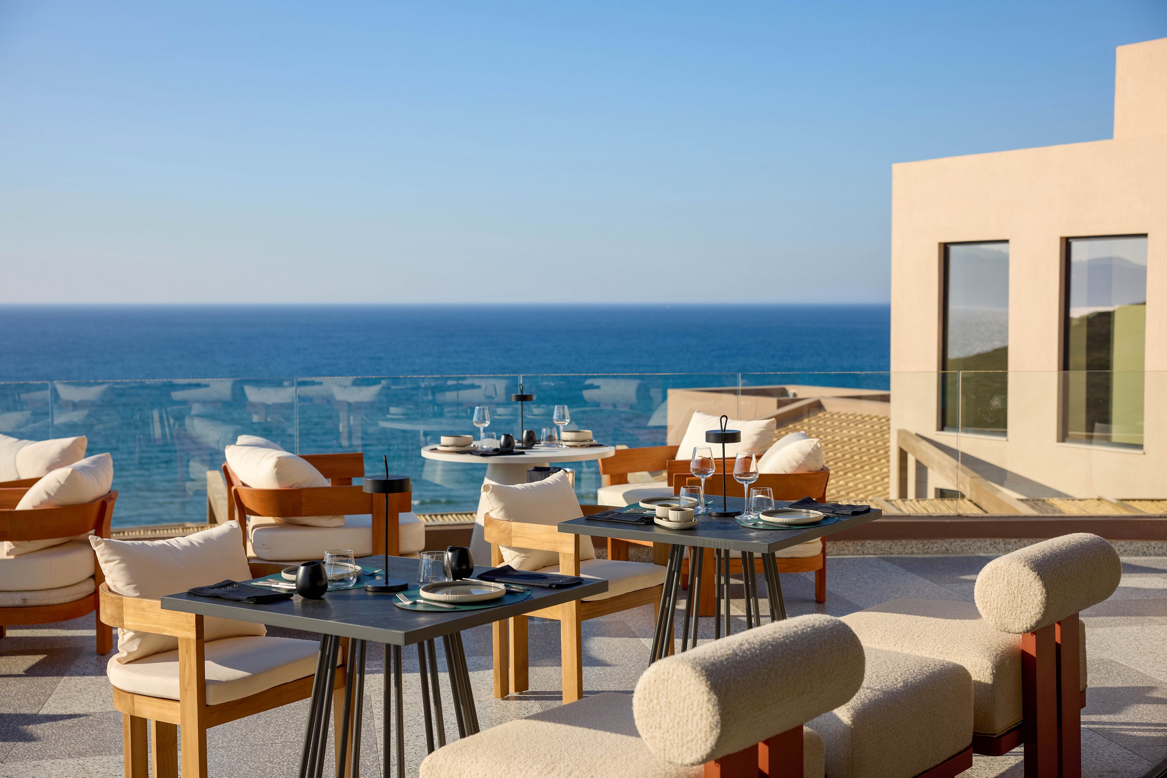 Oros Luxury Beach Resort