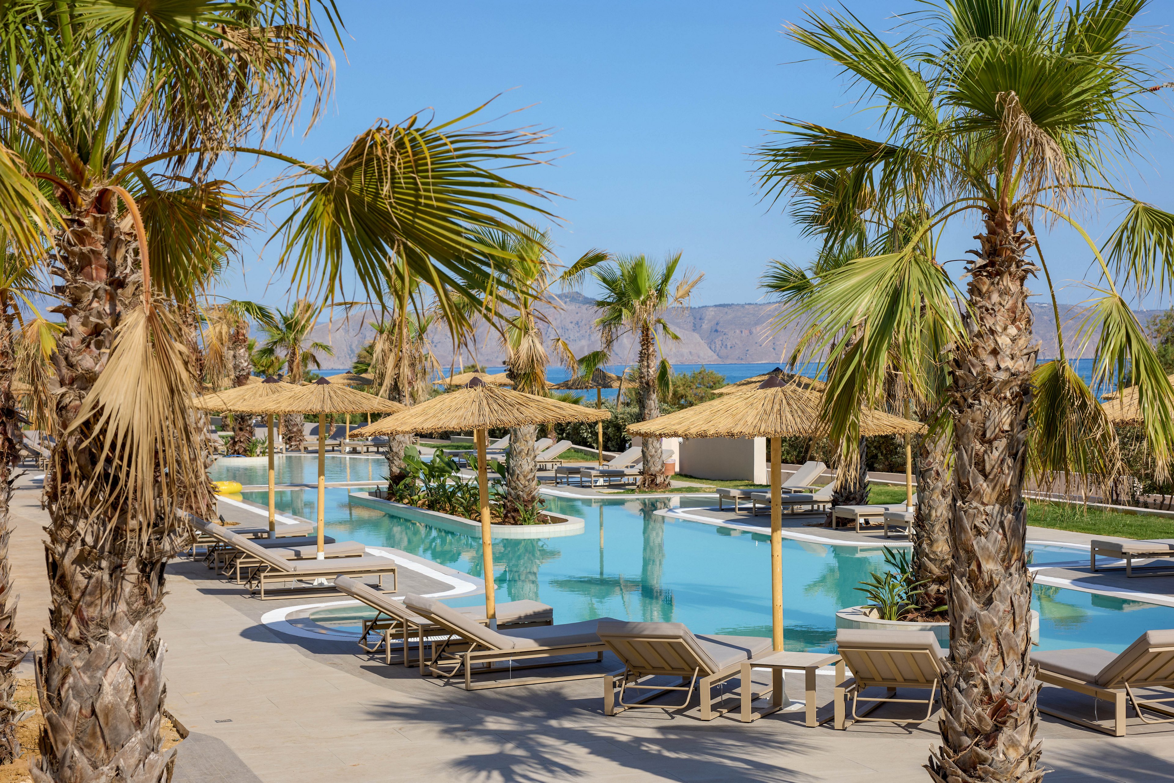 Oros Luxury Beach Resort