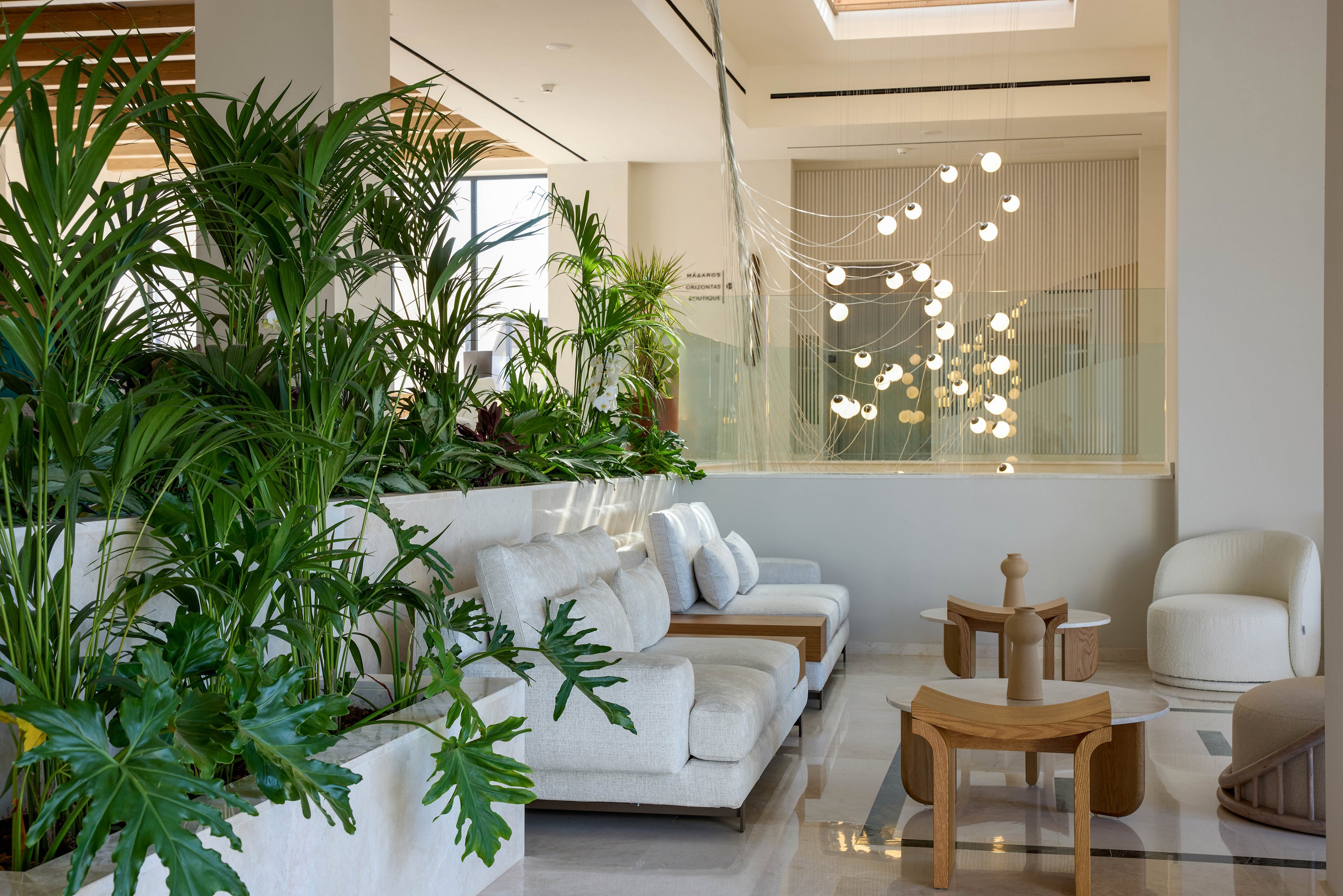 Oros Luxury Beach Resort