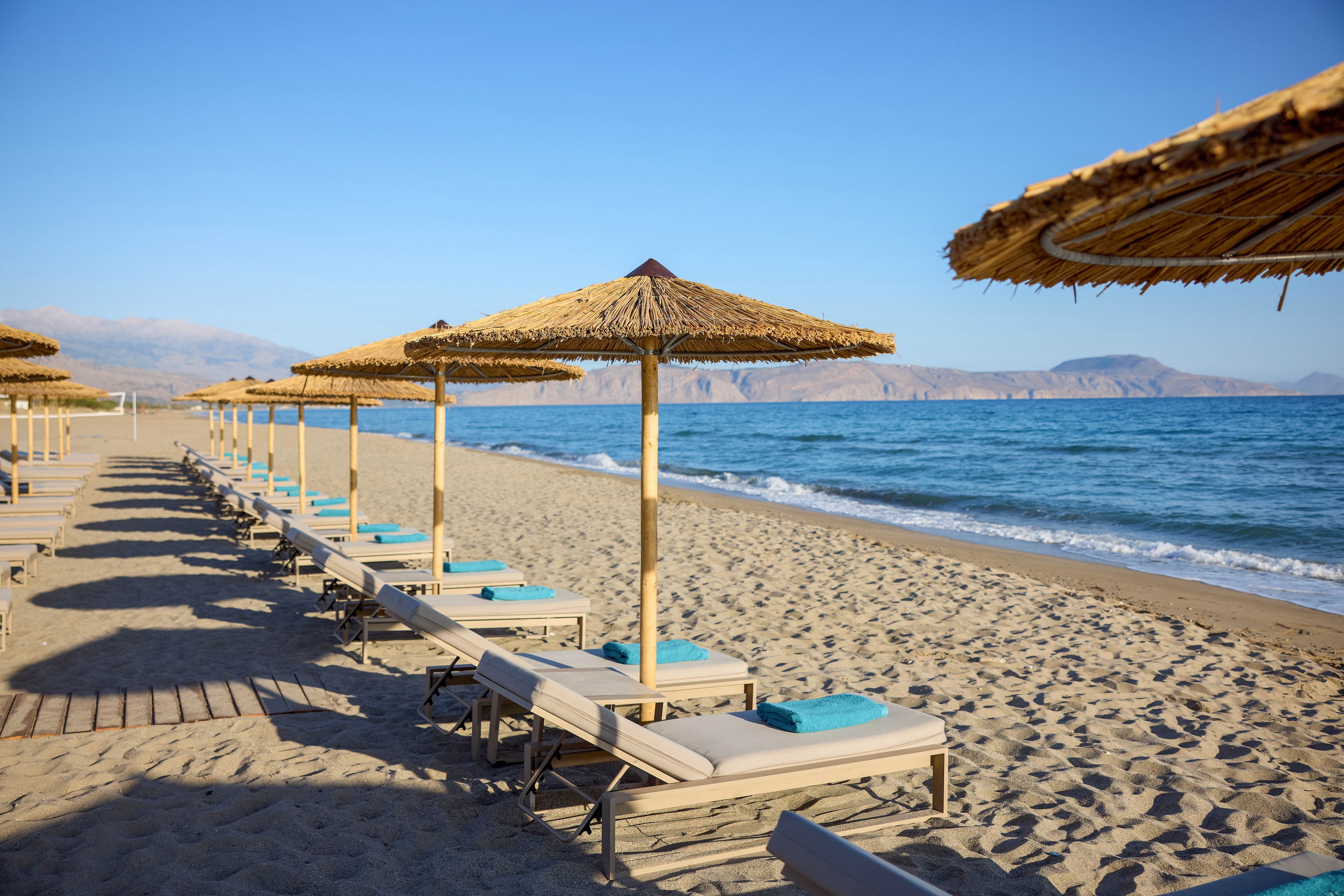 Oros Luxury Beach Resort