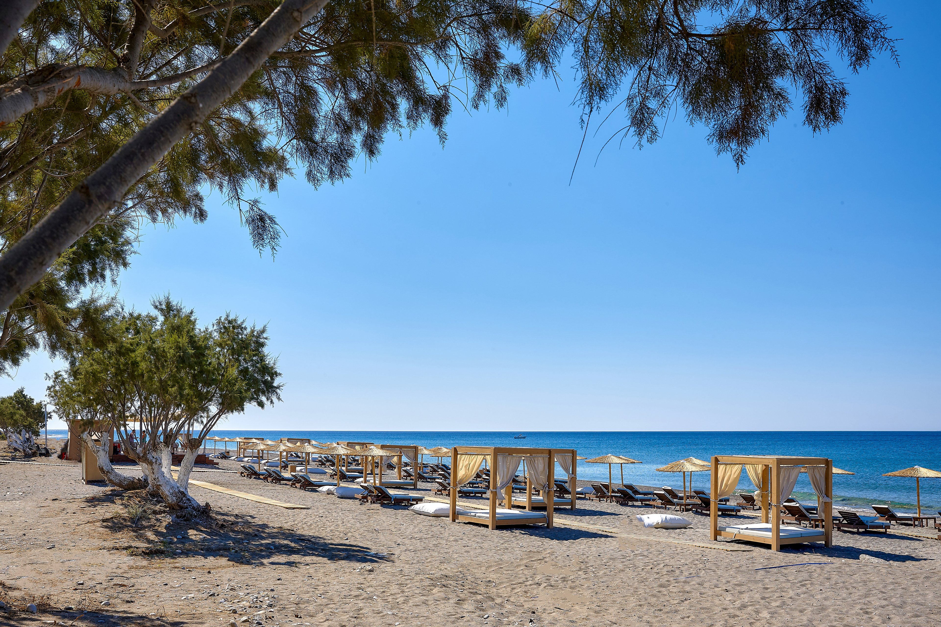 Enorme Santanna Beach