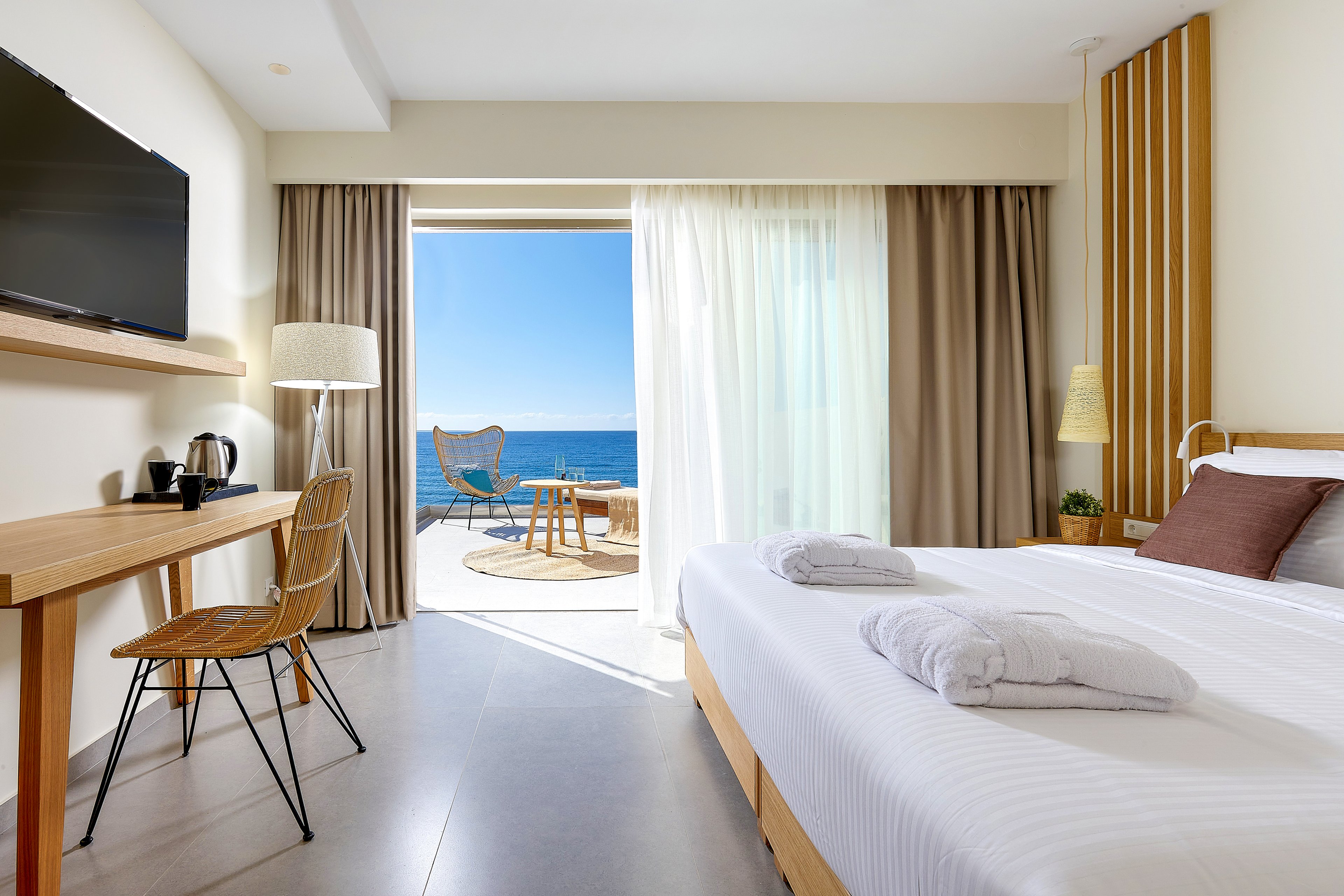 Enorme Santanna Beach