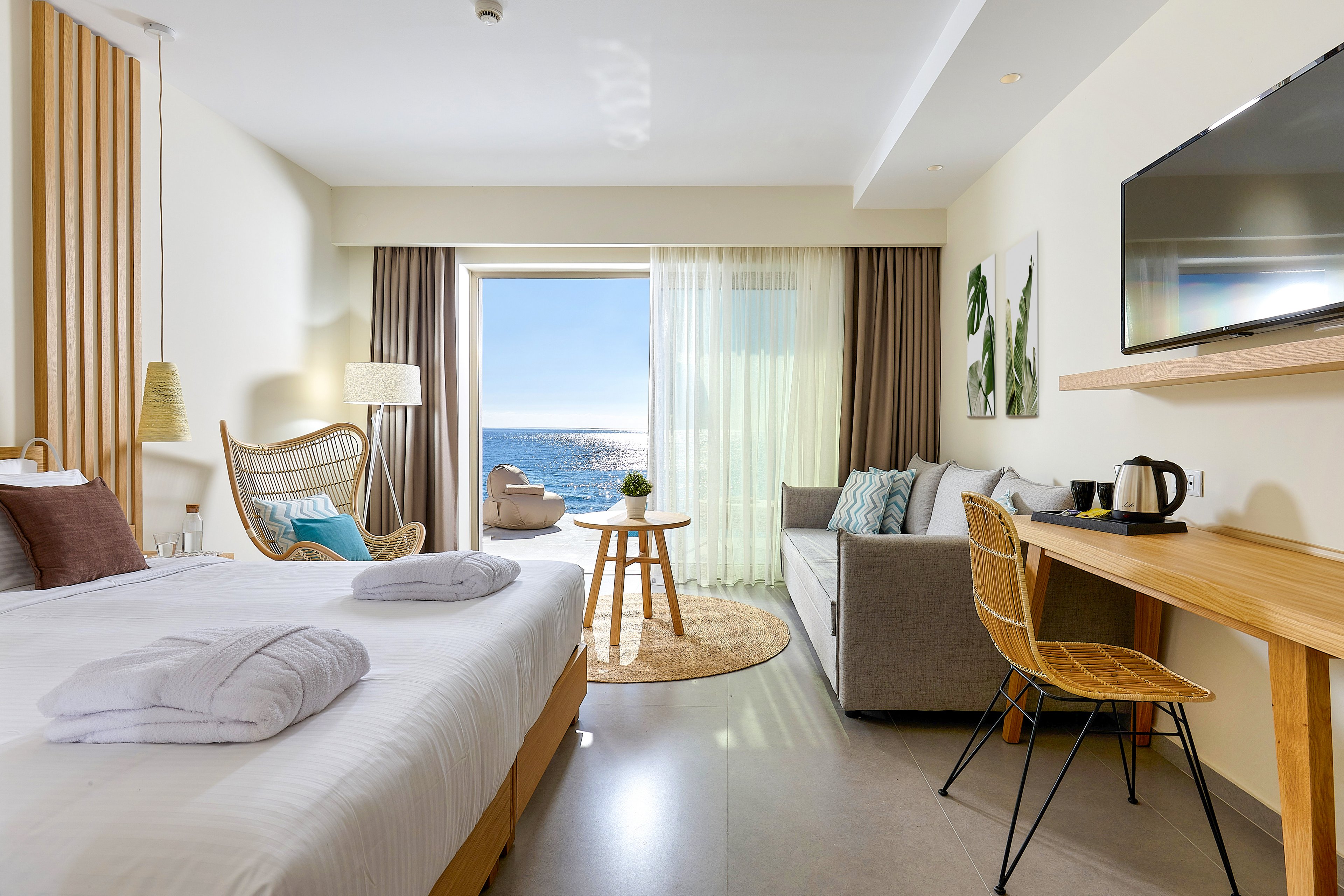 Enorme Santanna Beach