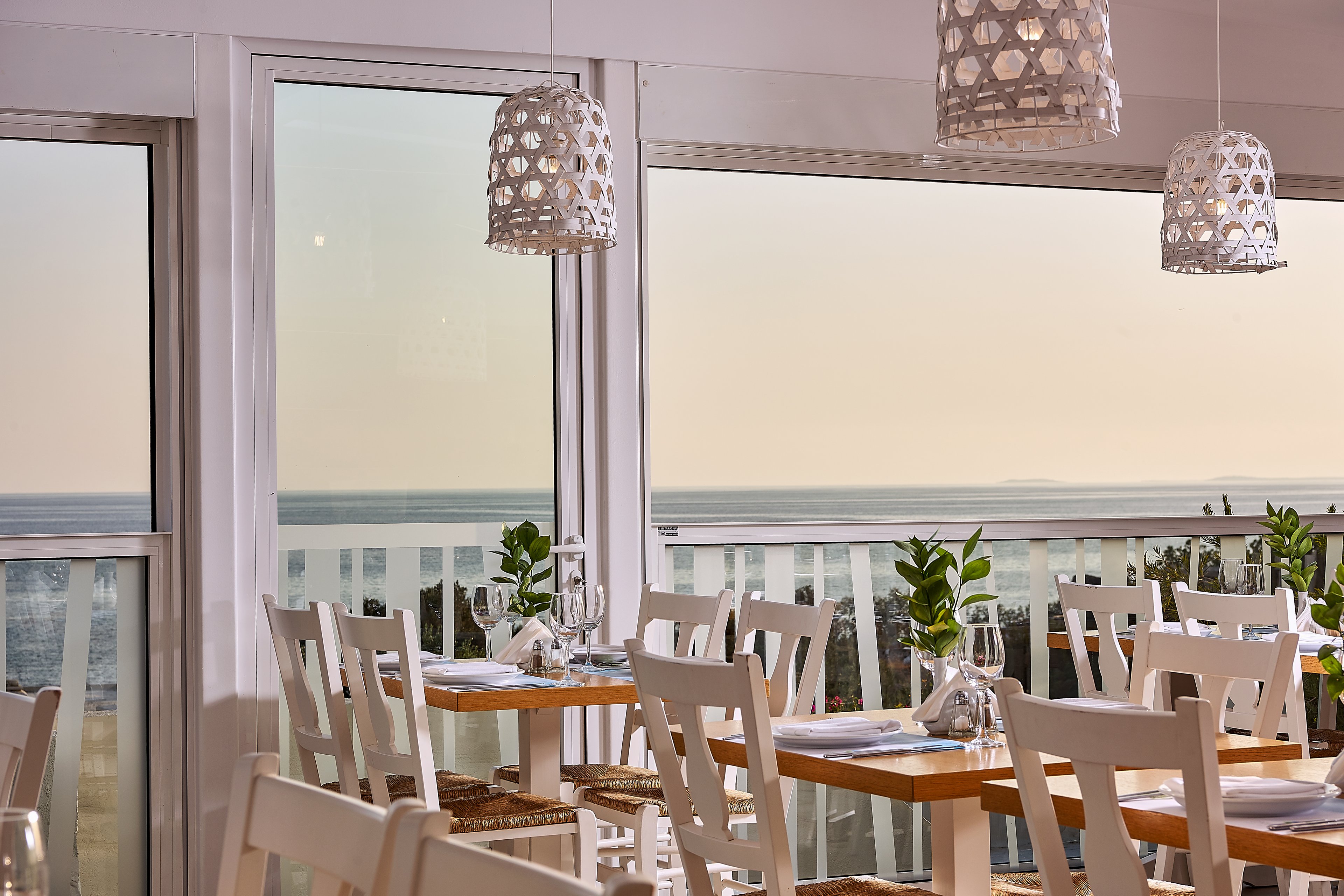 Coriva Beach Hotel & Bungalows