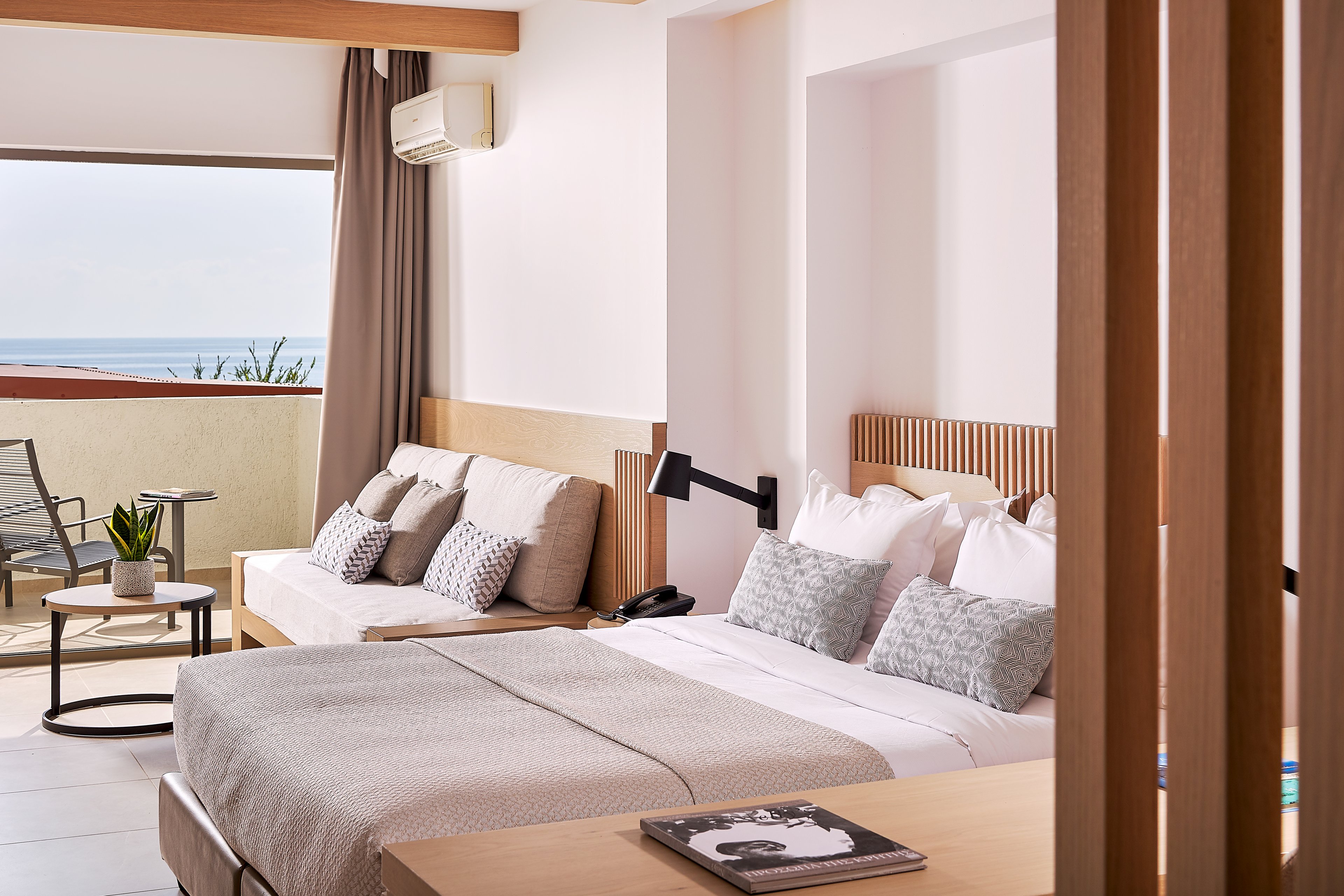 Coriva Beach Hotel & Bungalows