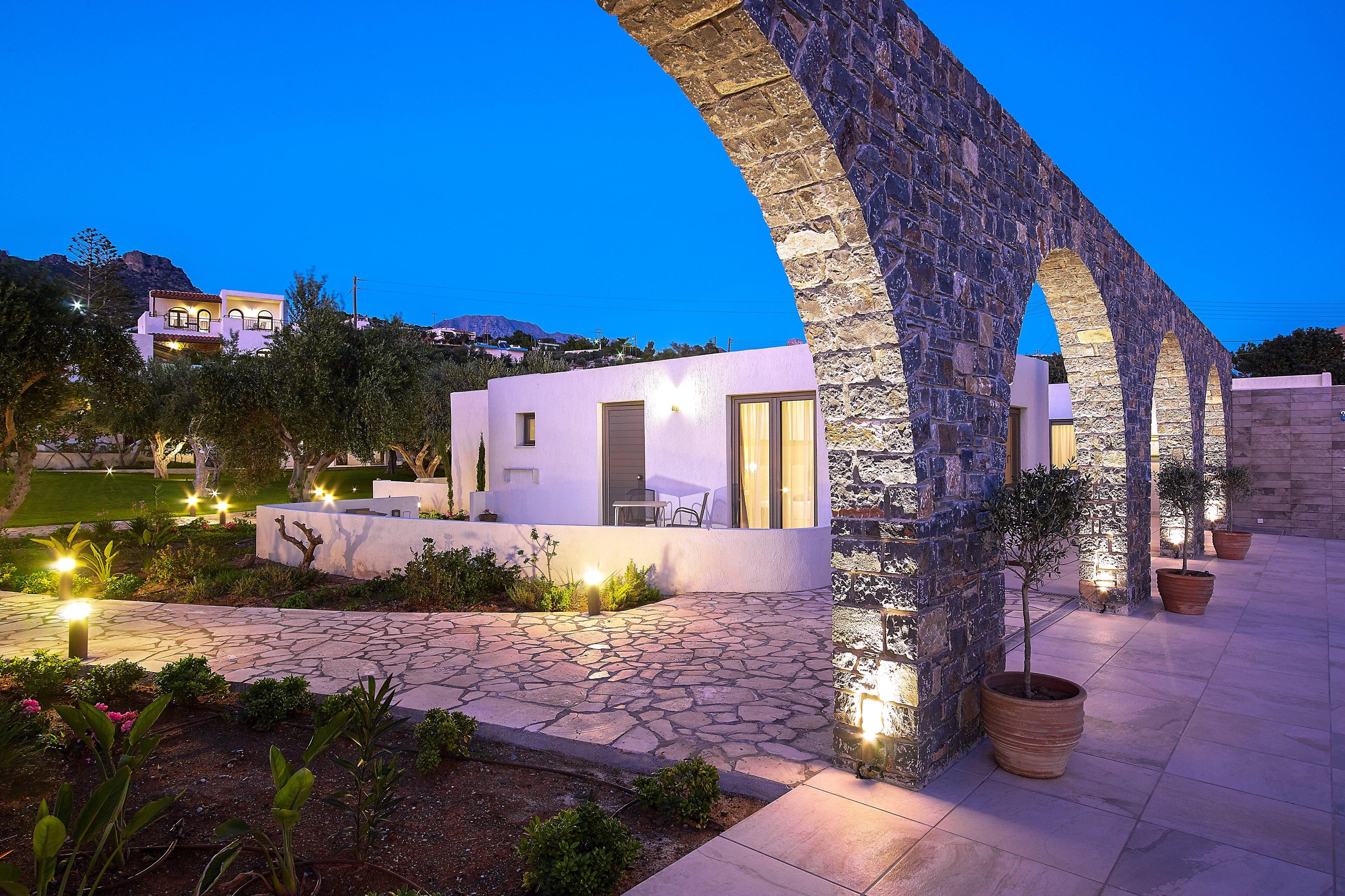 Coriva Beach Hotel & Bungalows