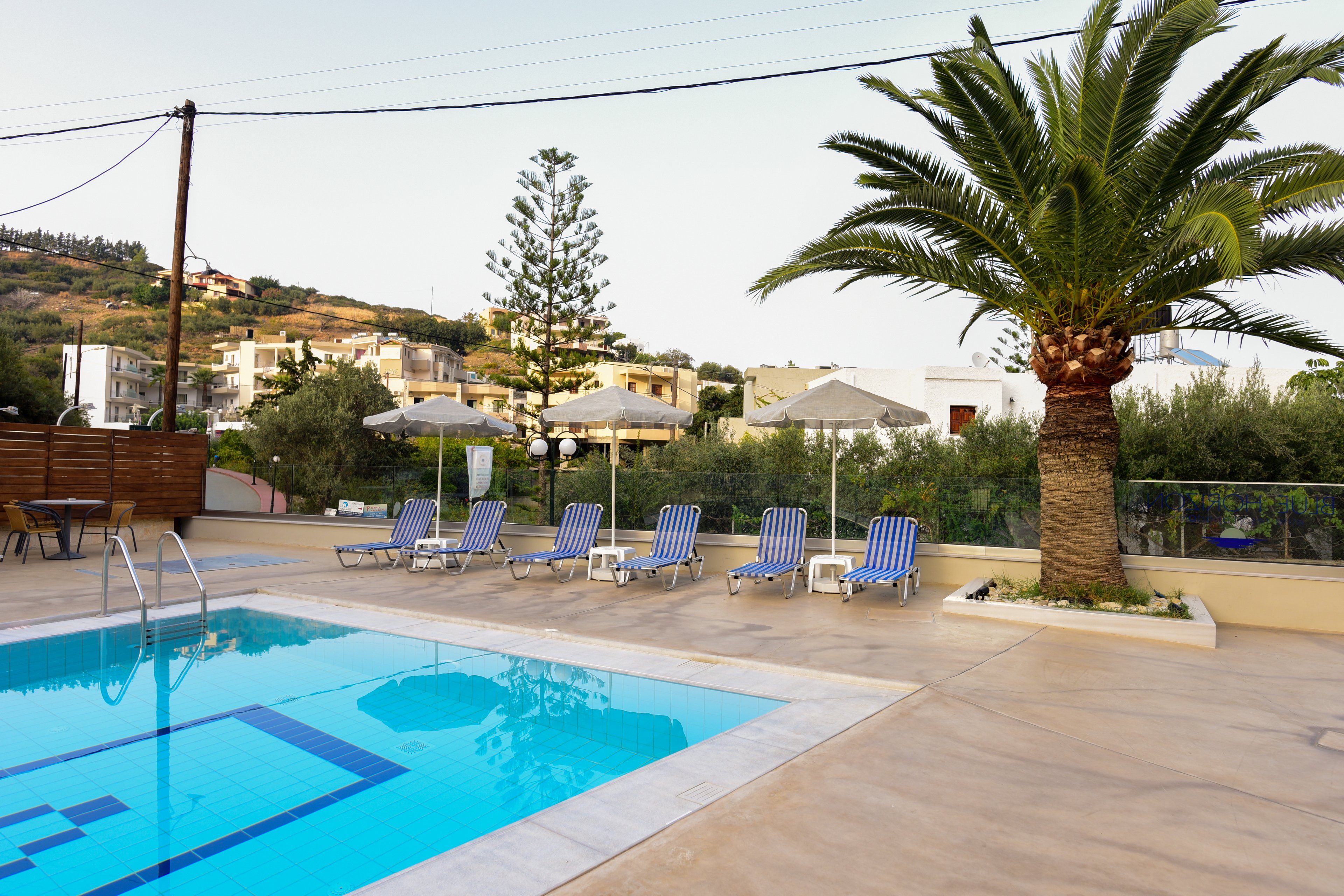 Blue Horizon Apartments