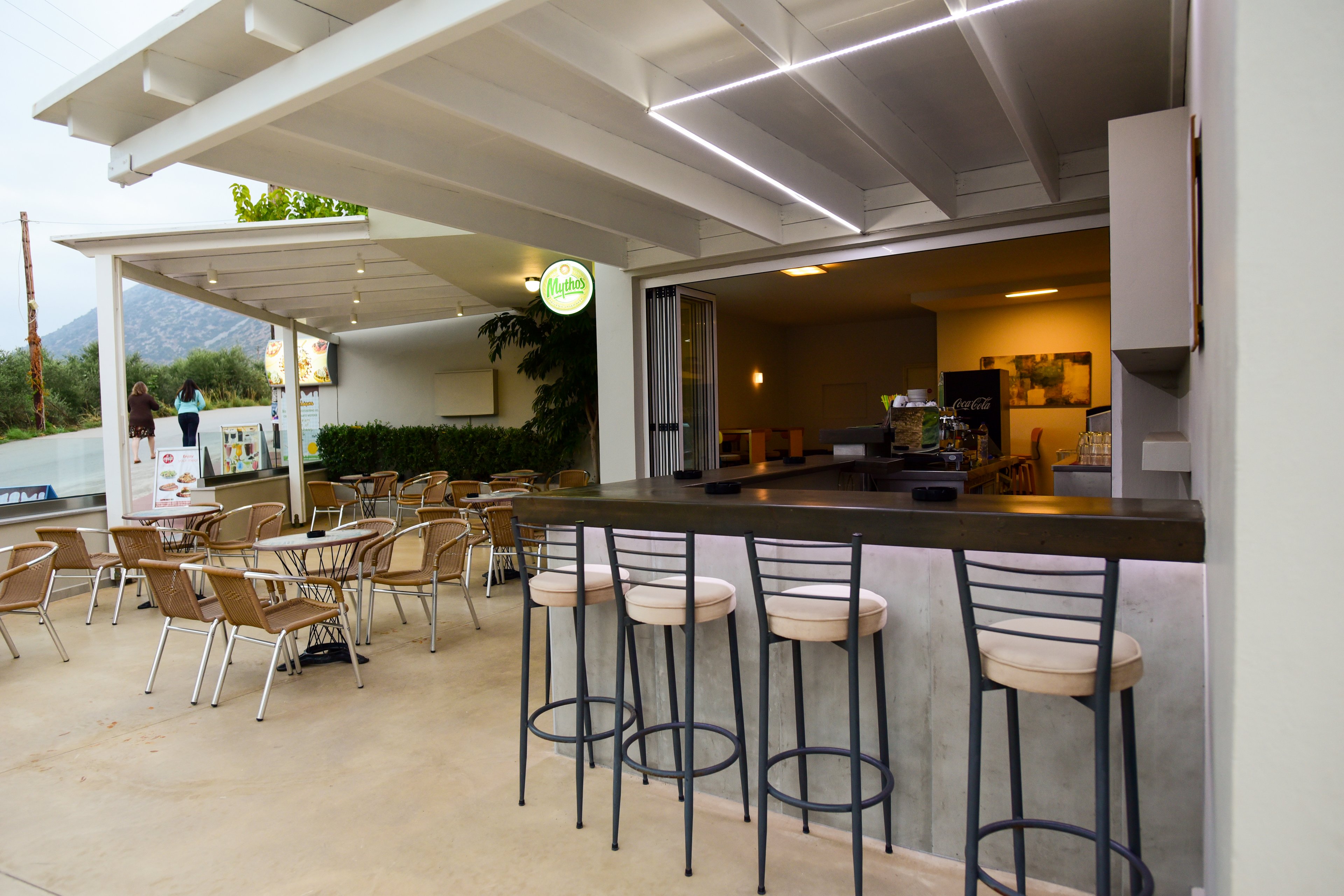 Blue Horizon Apartments