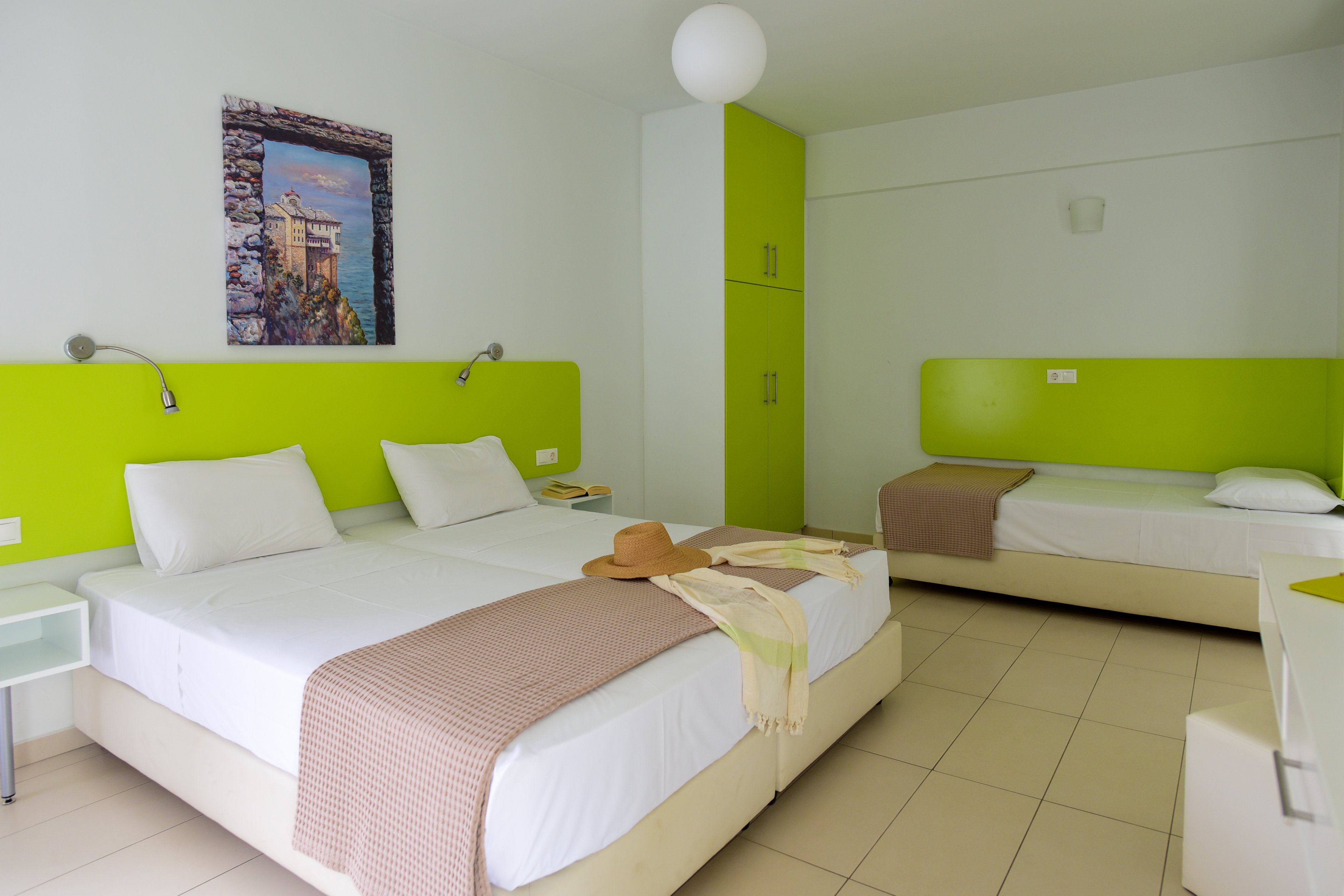 Blue Horizon Apartments