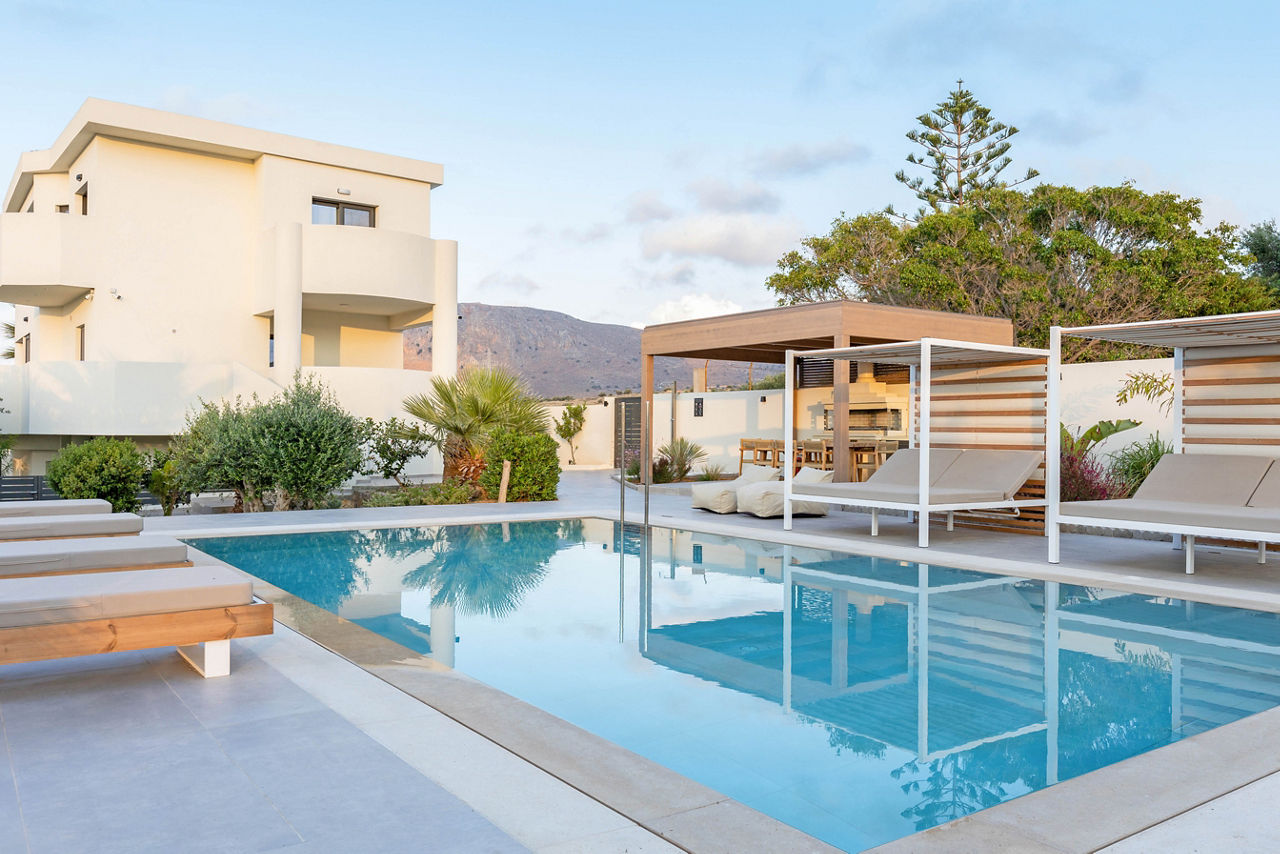 Nola Villas - Three Bedroom Sea View Villa