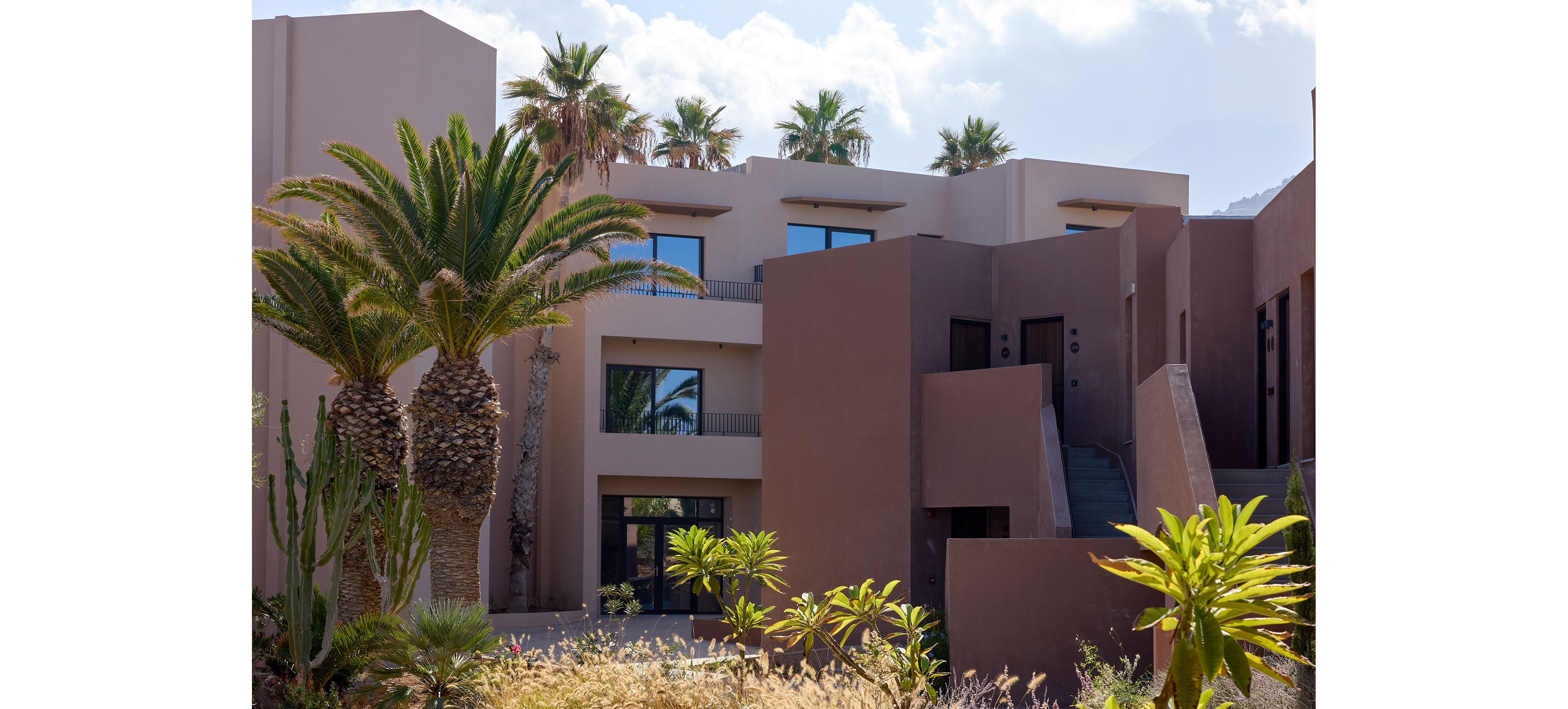 Rocrita Lifestyle Beach Resort