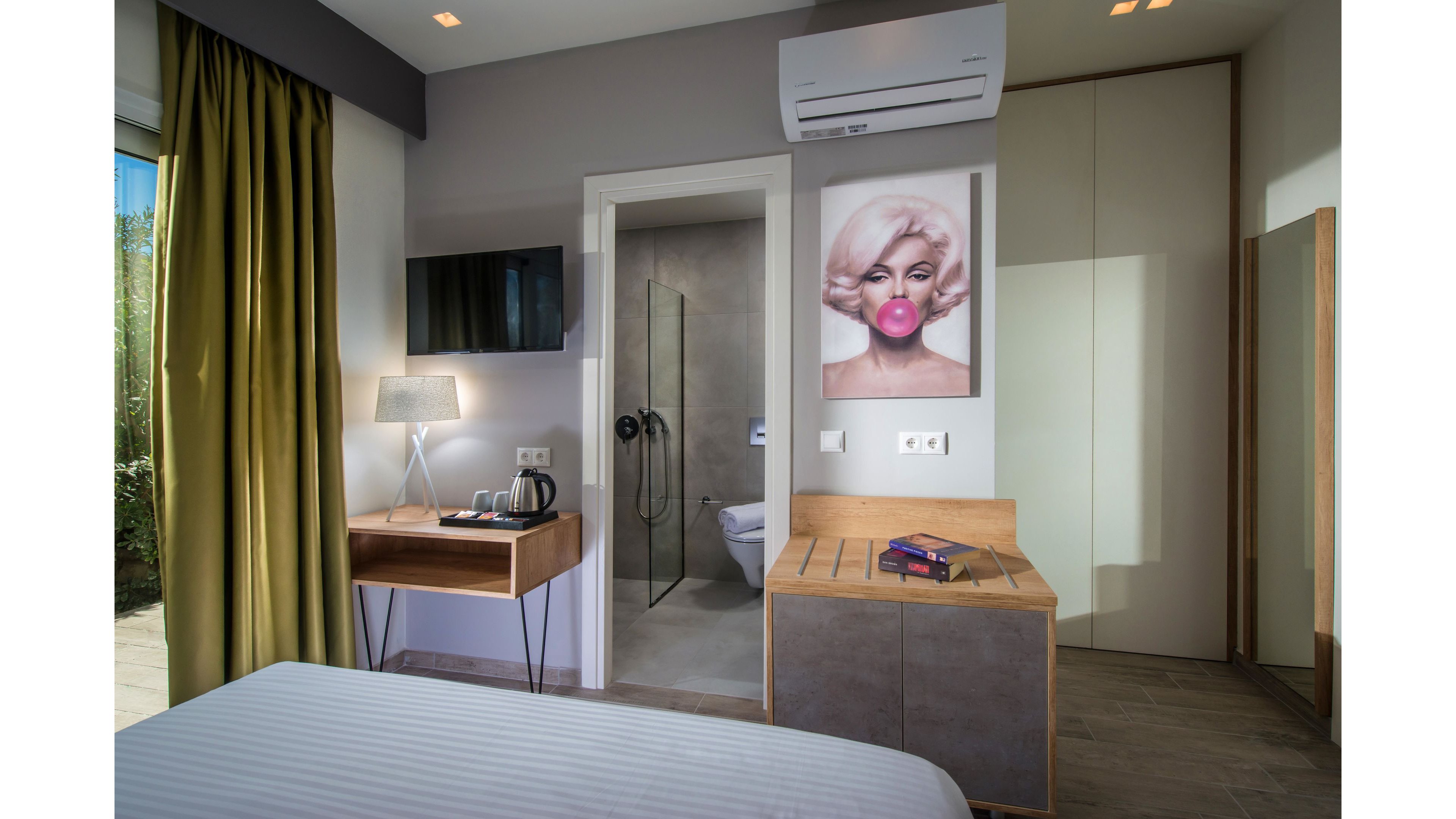 Paralos Lifestyle Beach