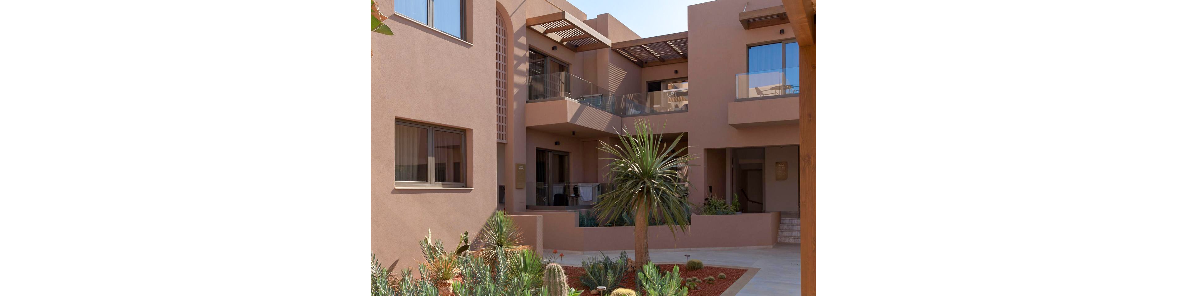 Paralos Venus Suites