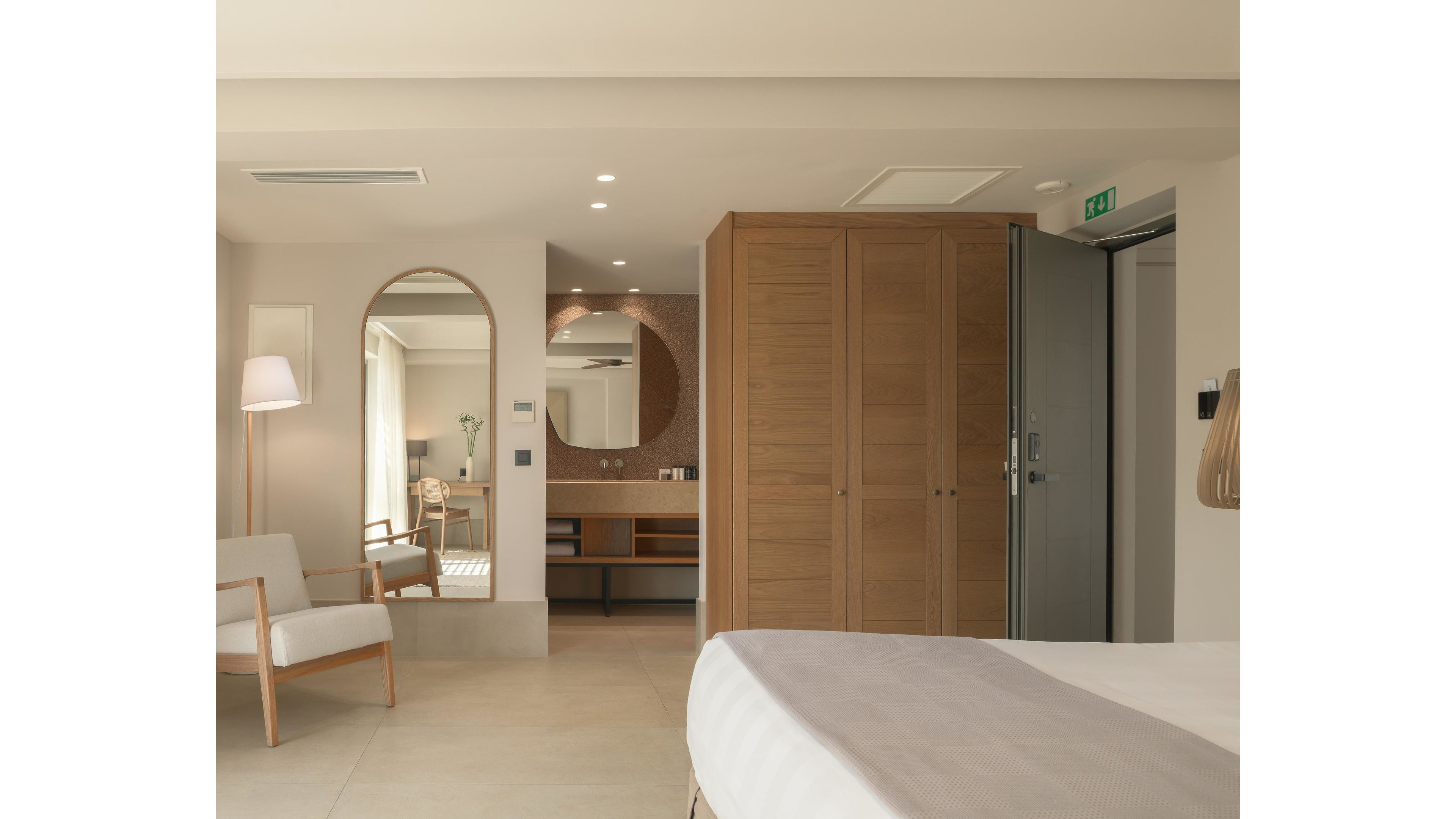 Paralos Venus Suites