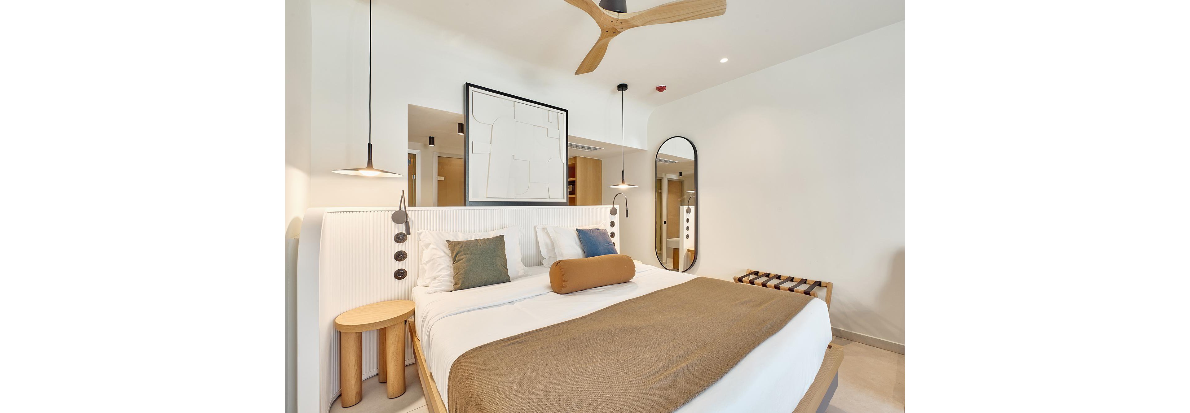 Paralos Kosta Alimia