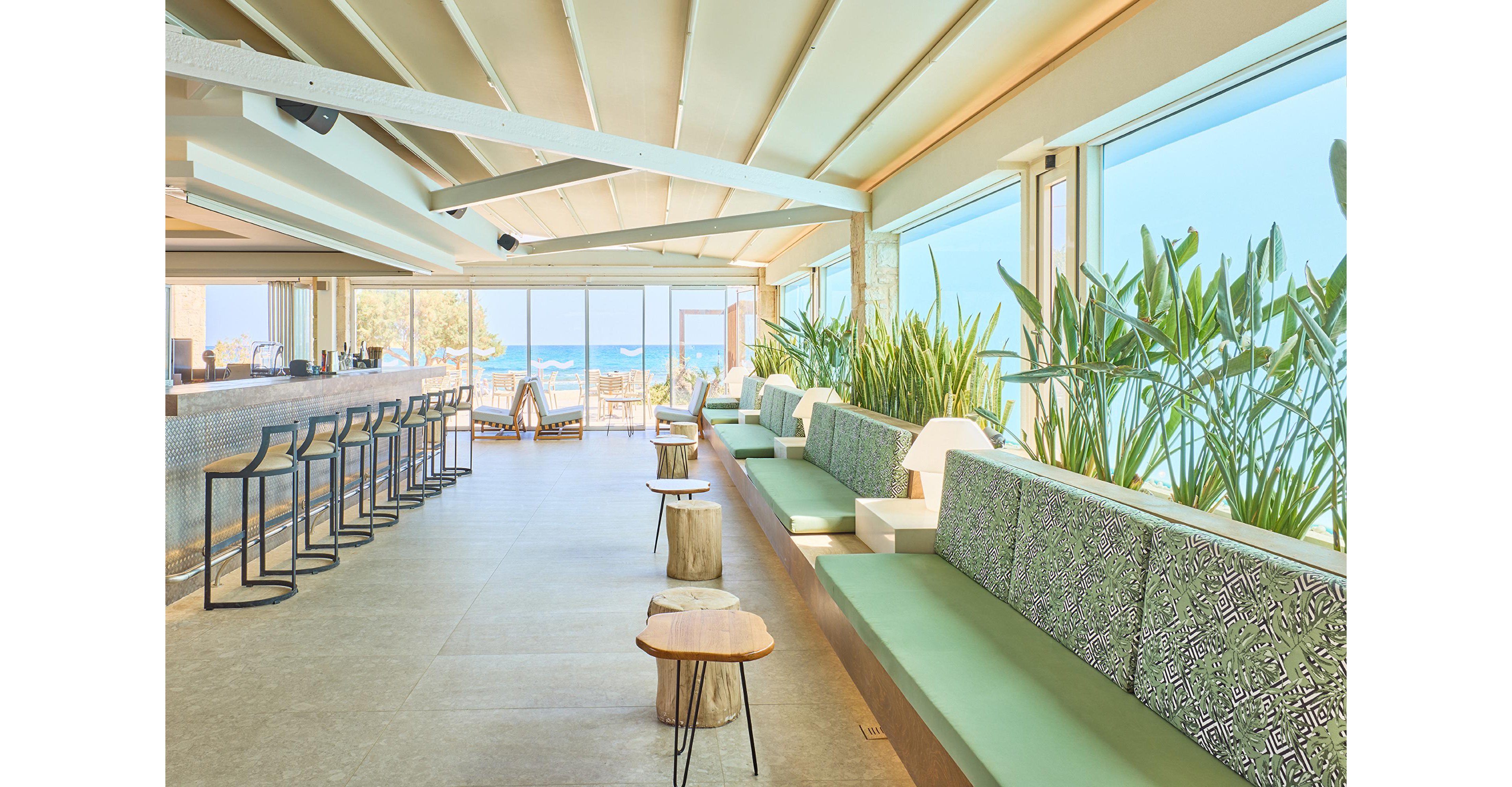 Paralos Kosta Alimia