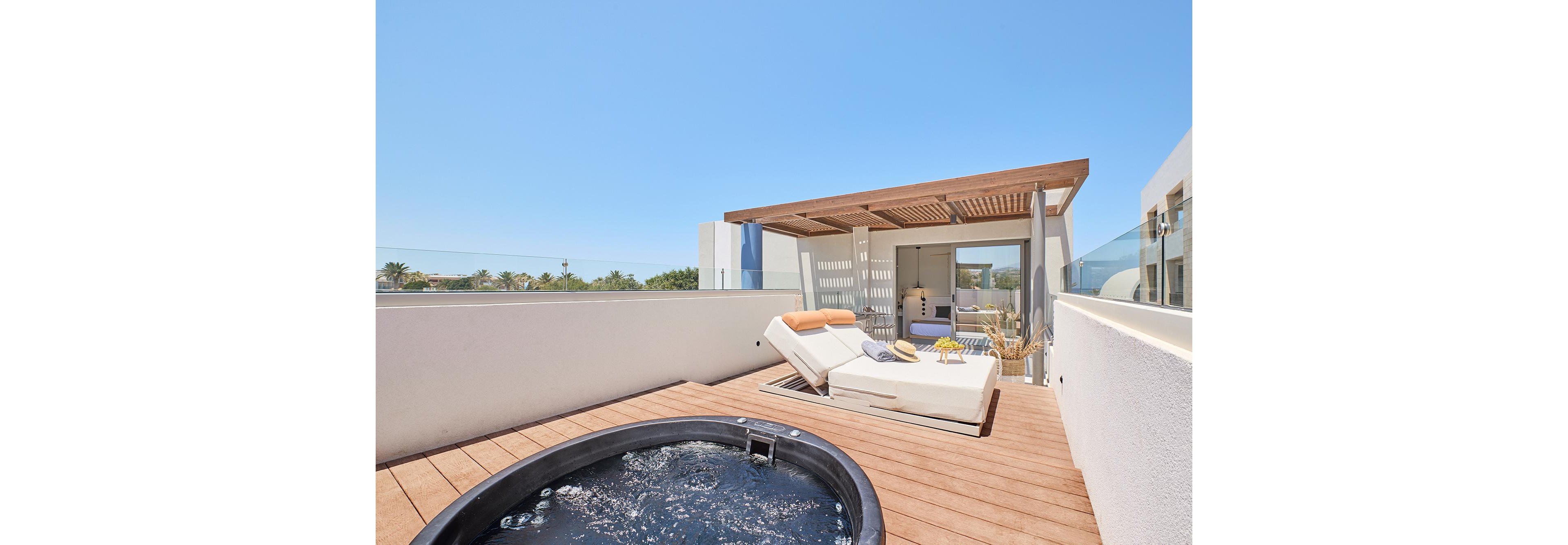 Paralos Kosta Alimia