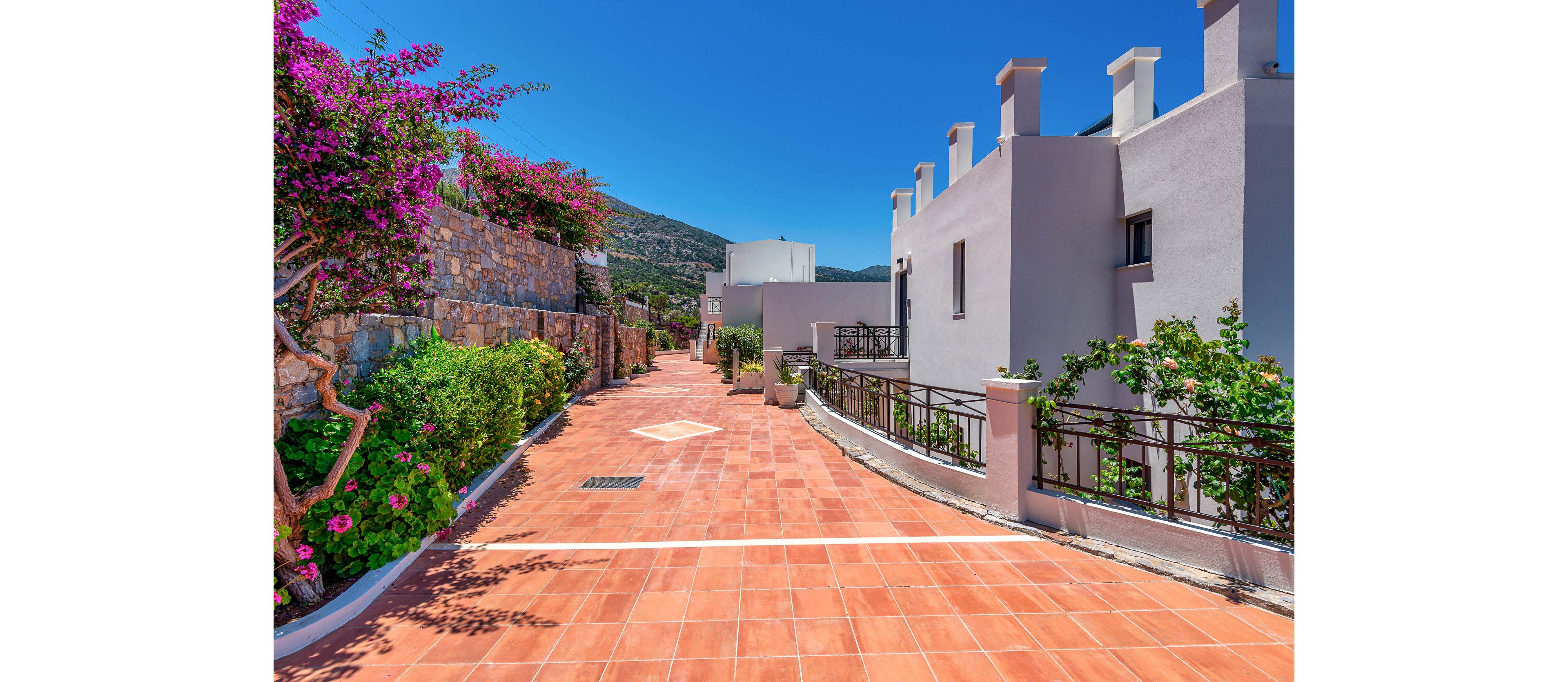 Minois Boutique Hotel