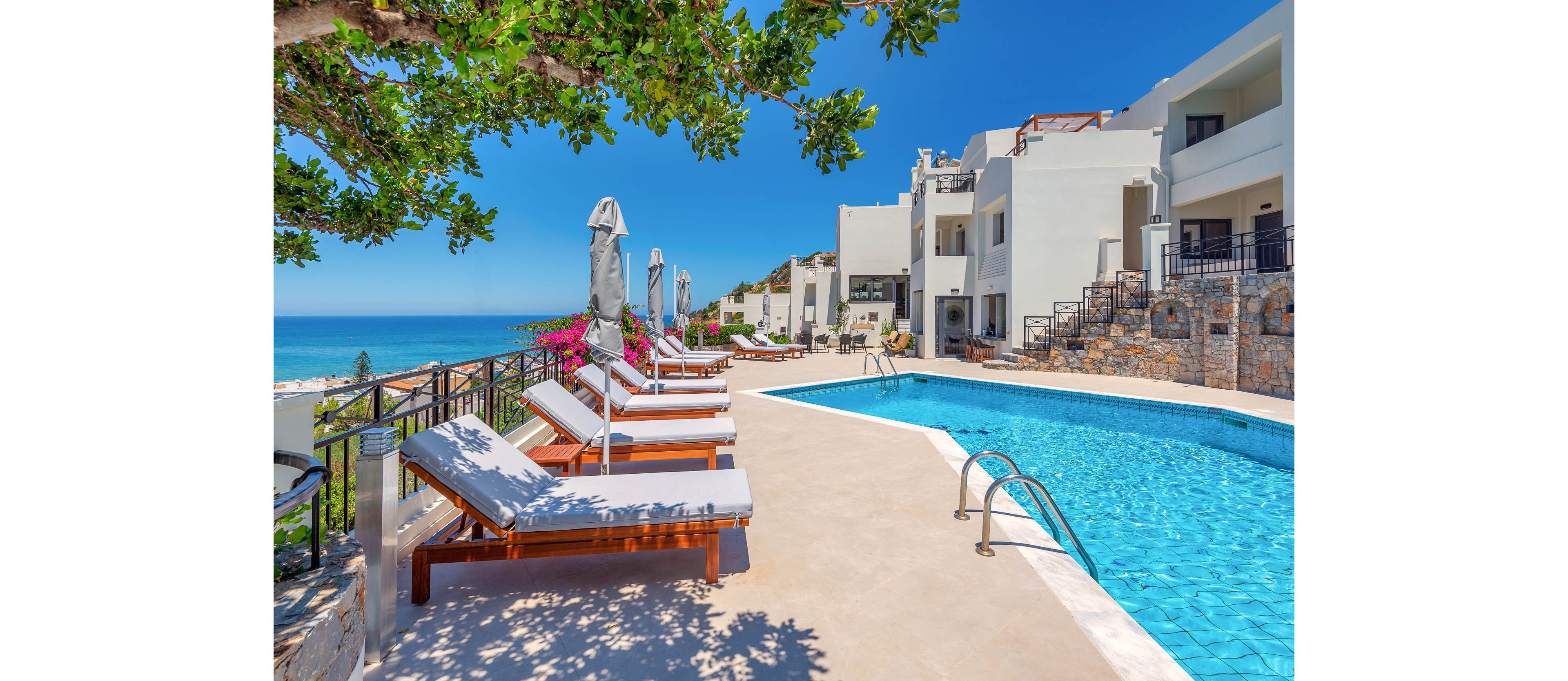 Minois Boutique Hotel