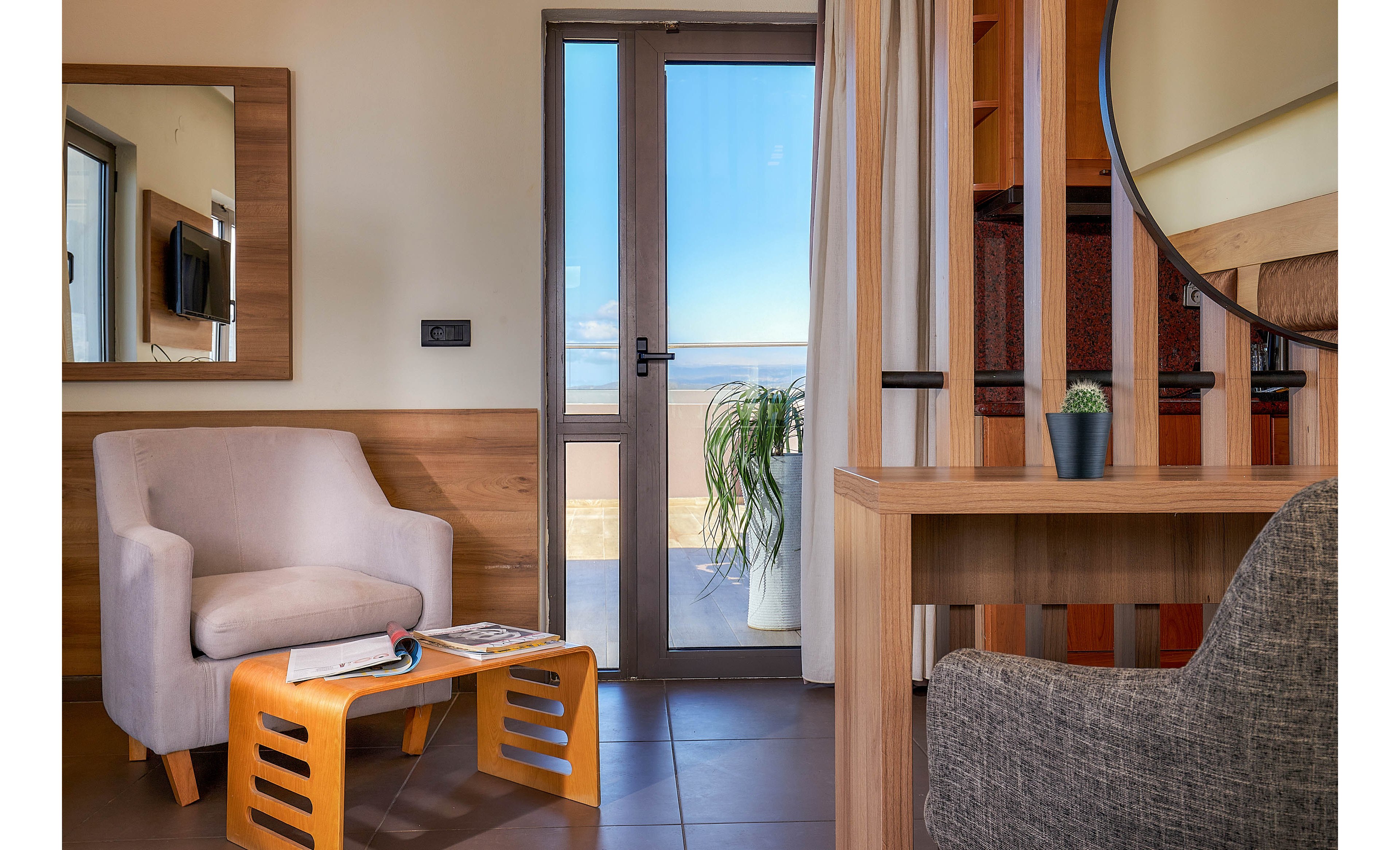 Dionisos Hotel