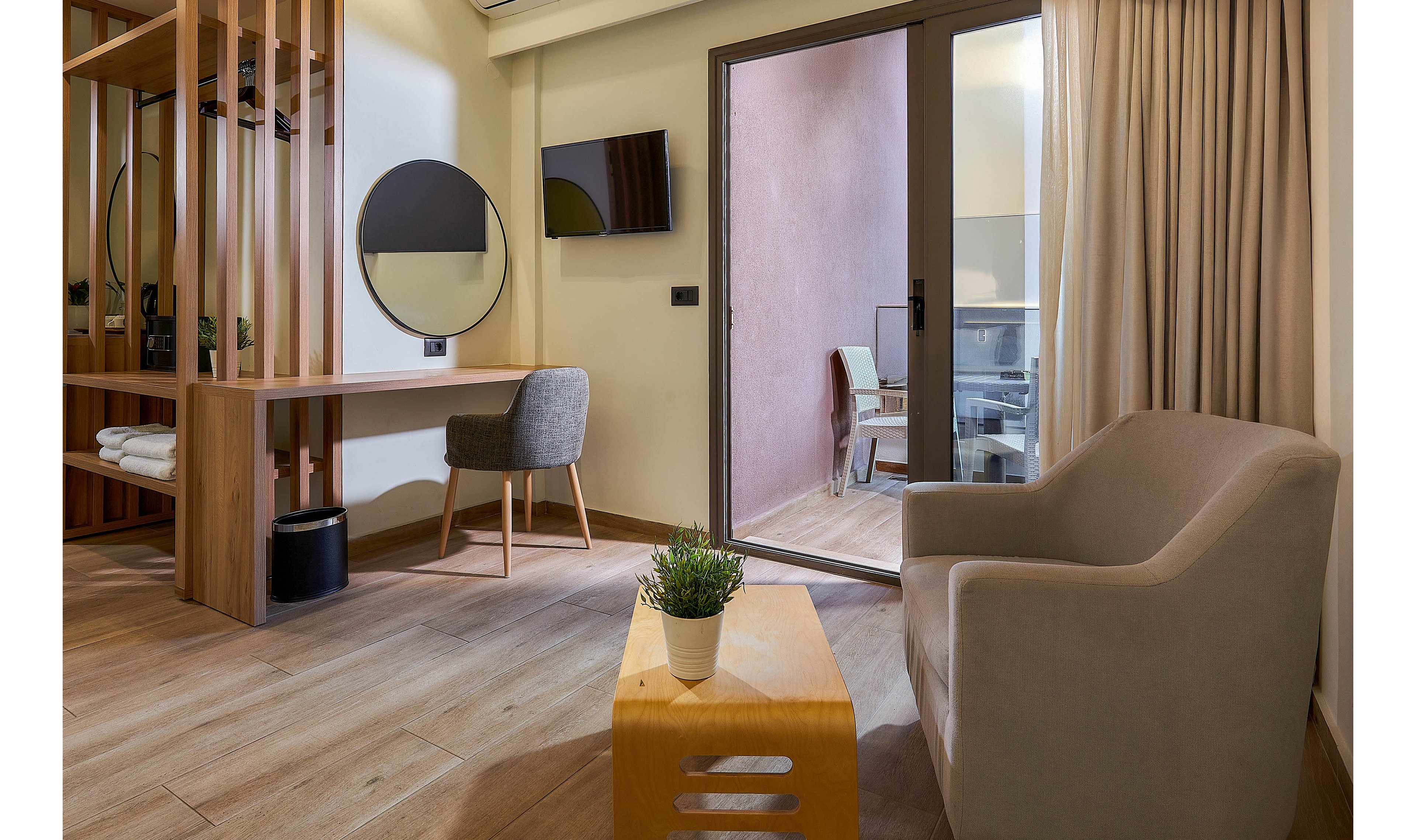 Dionisos Hotel