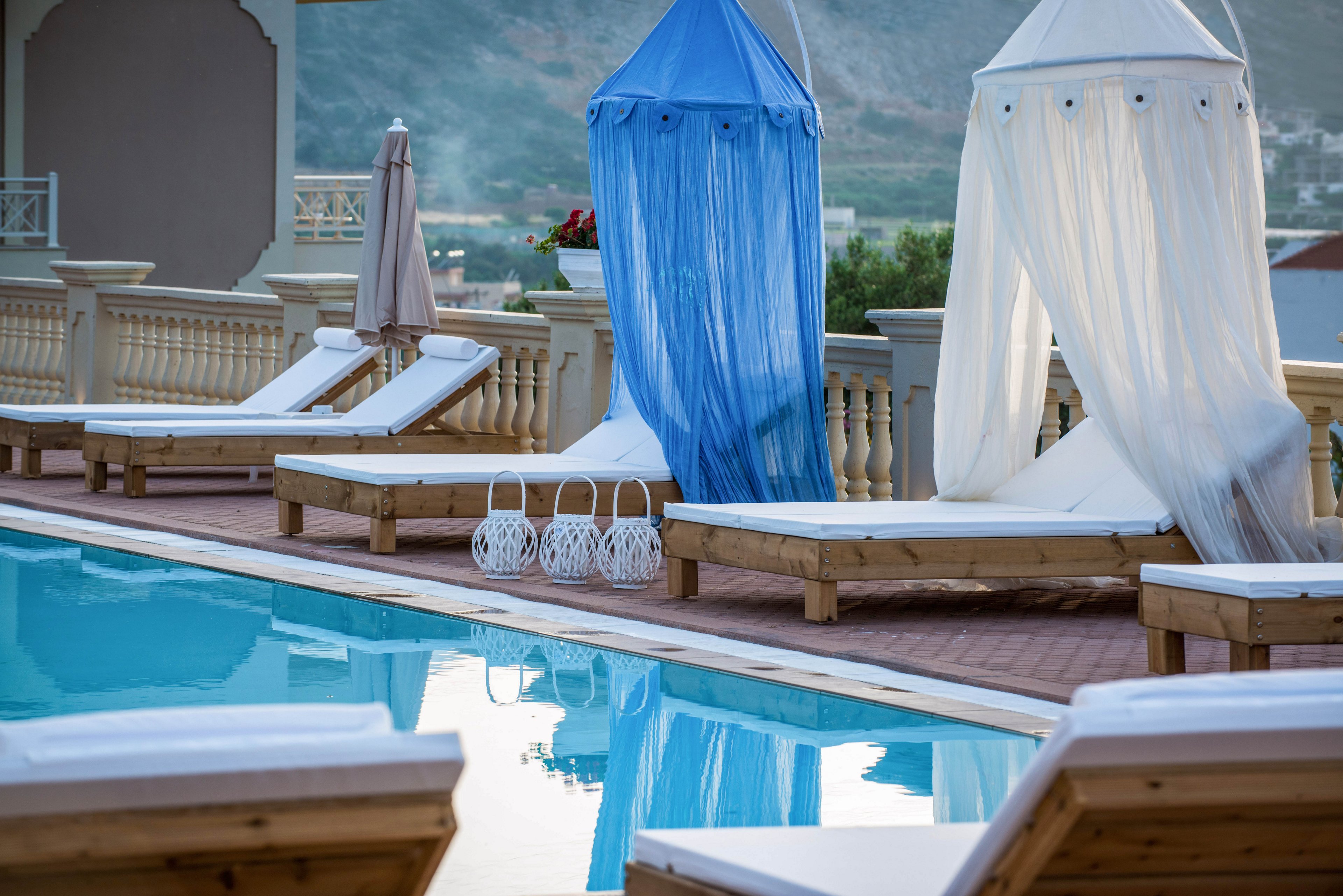 Notos Heights Hotel & Suites