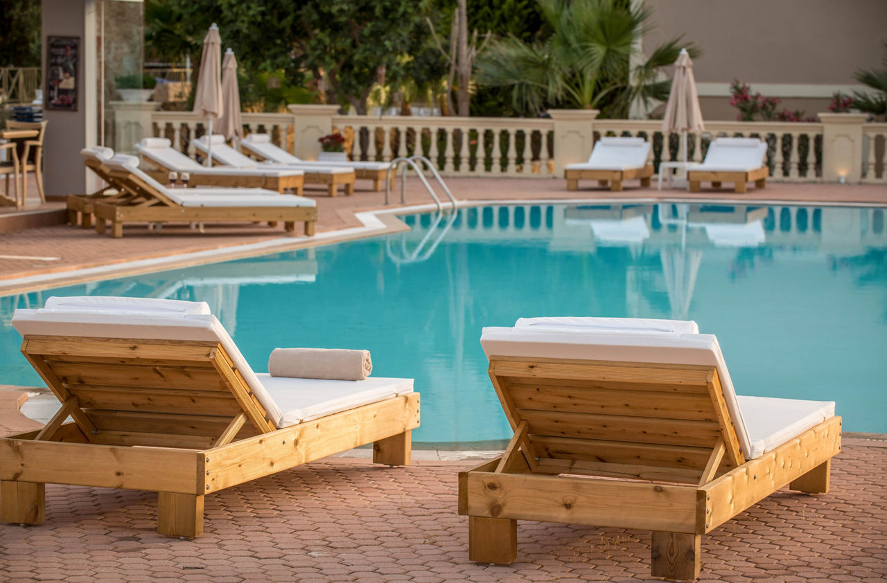 Notos Heights Hotel & Suites