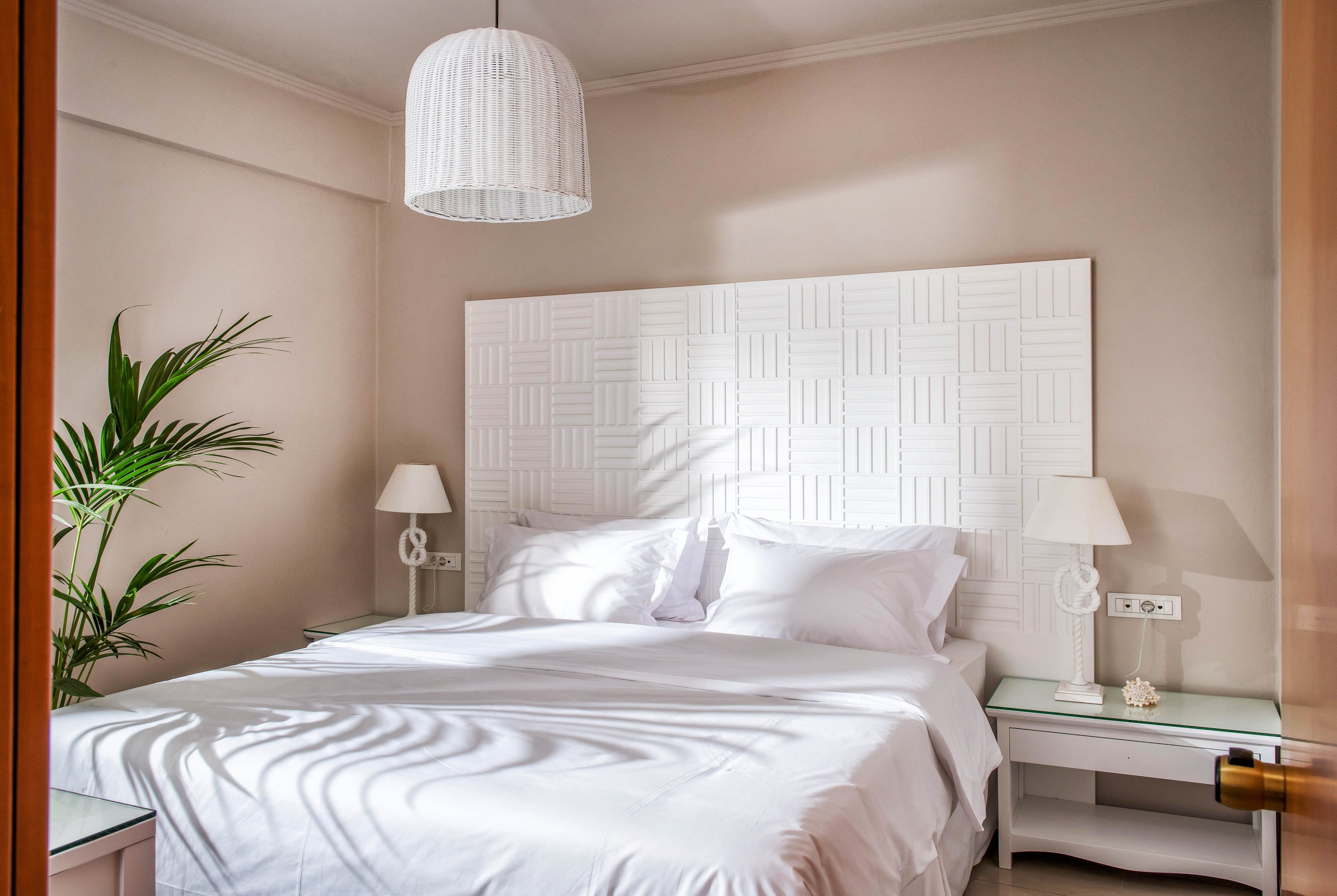 Notos Heights Hotel & Suites