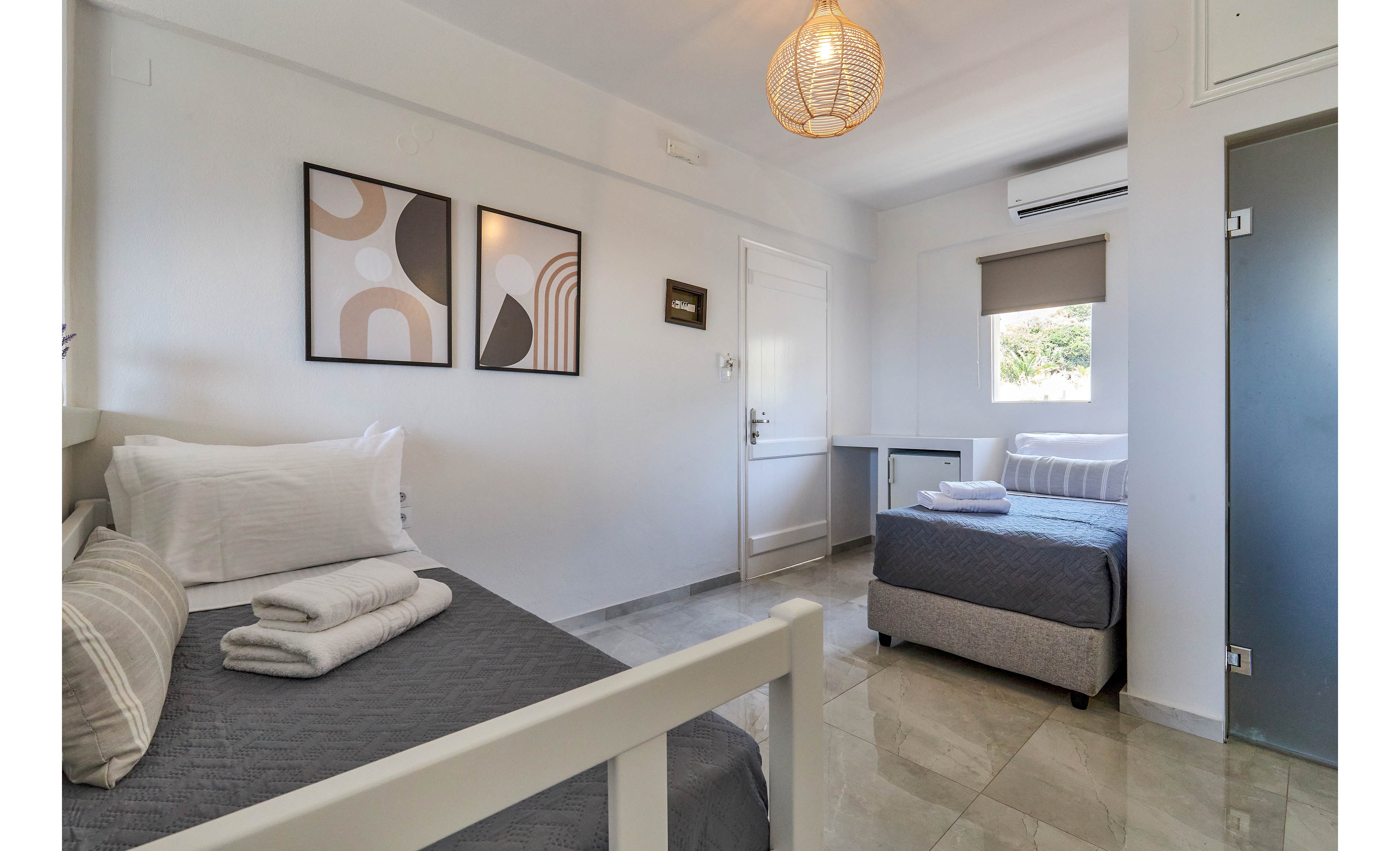 Mila Malia Suites